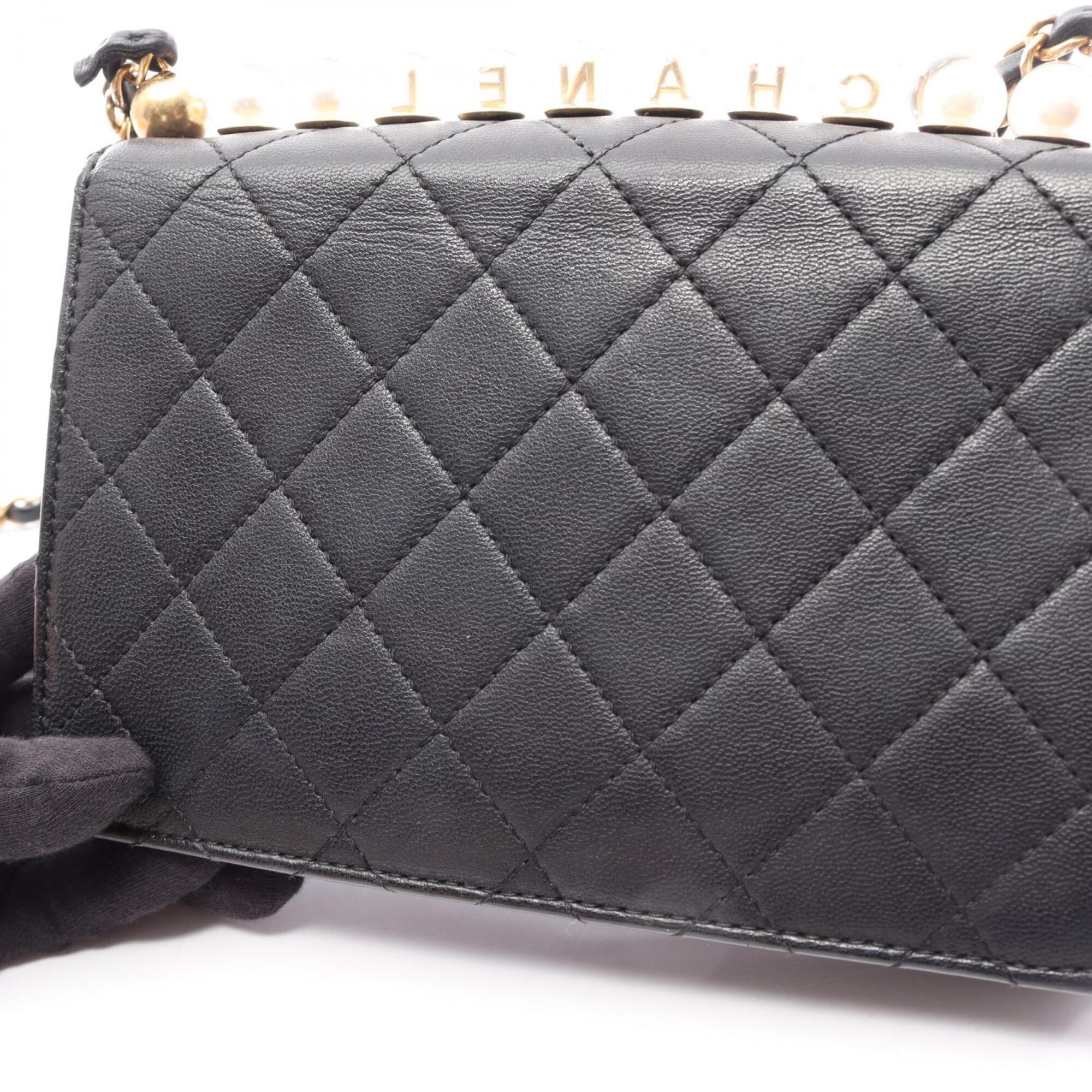 Chanel Black Leather Handbag Shoulder Bag (Pre-Owned)