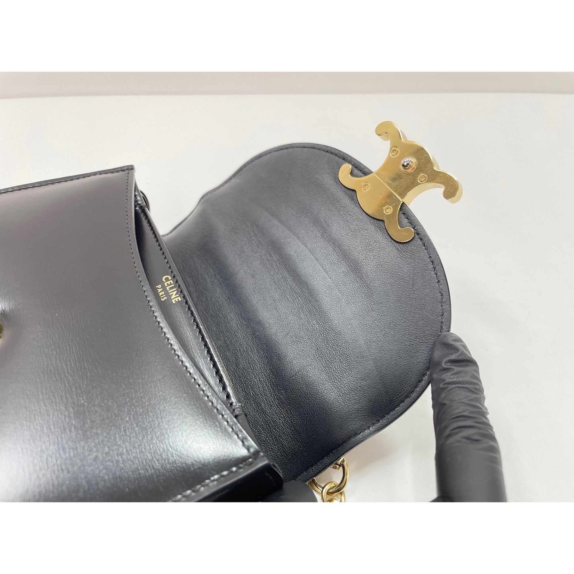 Celine Black Shoulder Bag (Pre-Owned)