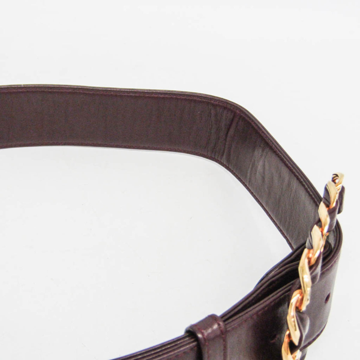 Chanel Burgundy Standard Belt (Pre-Owned)