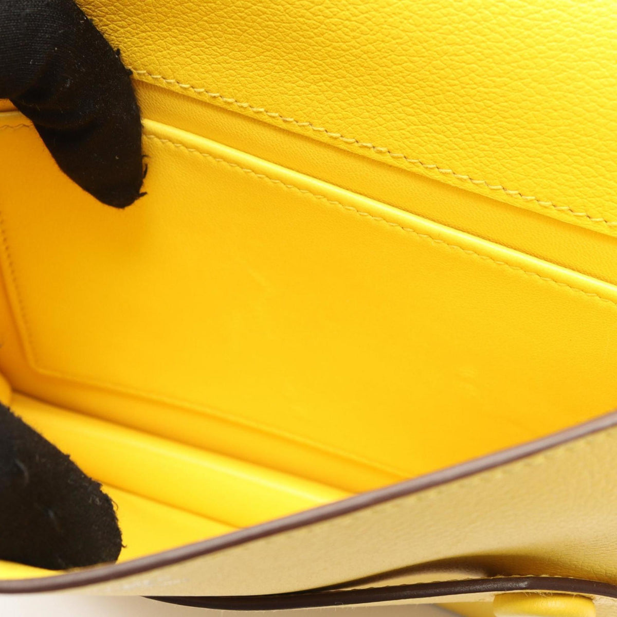 Hermes Yellow Leather Shoulder Bag (Pre-Owned)