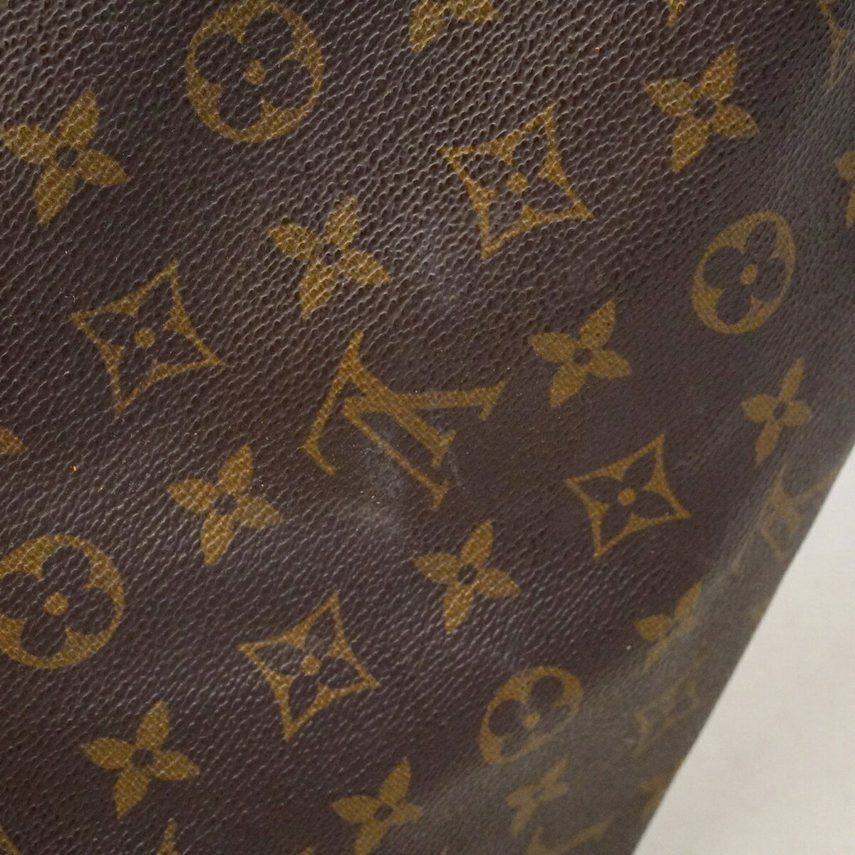 Louis Vuitton Brown Handbag (Pre-Owned)