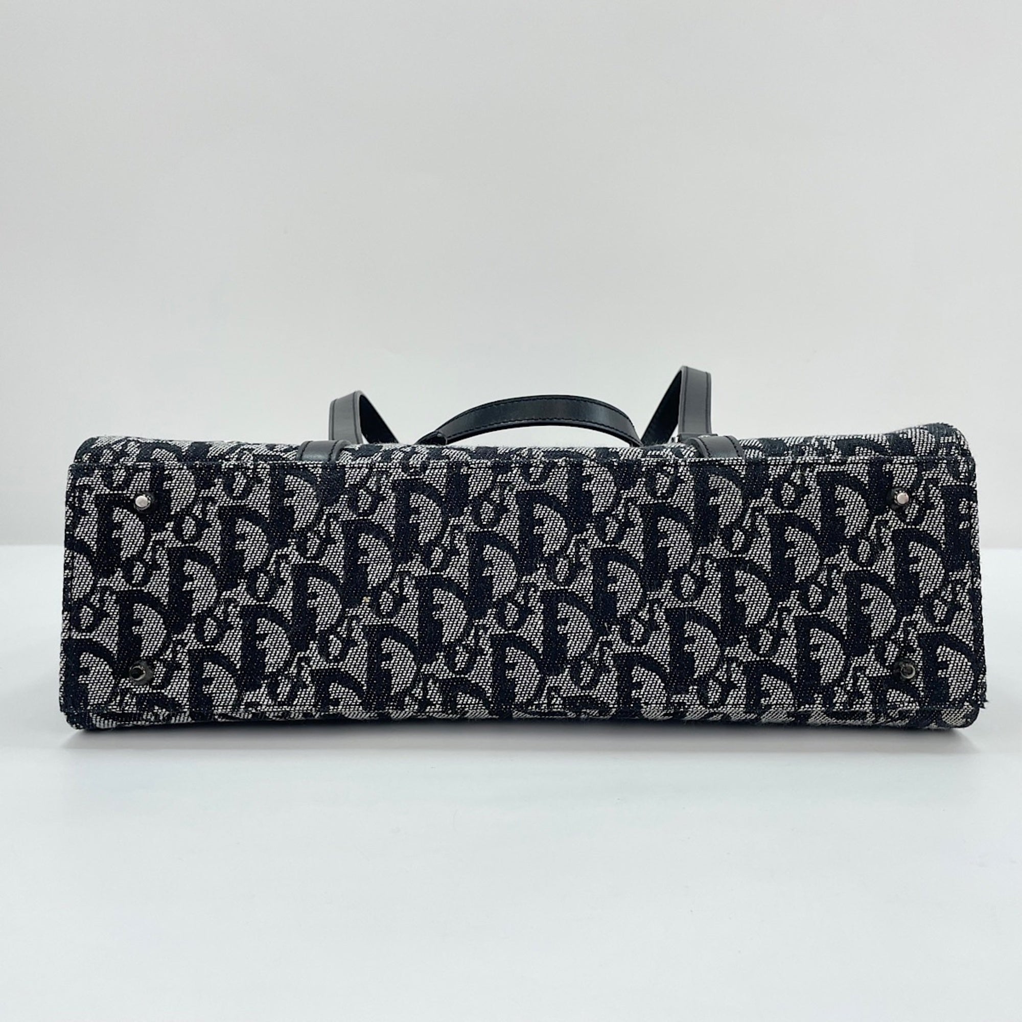 Christian Dior Black Handbag (Pre-Owned)