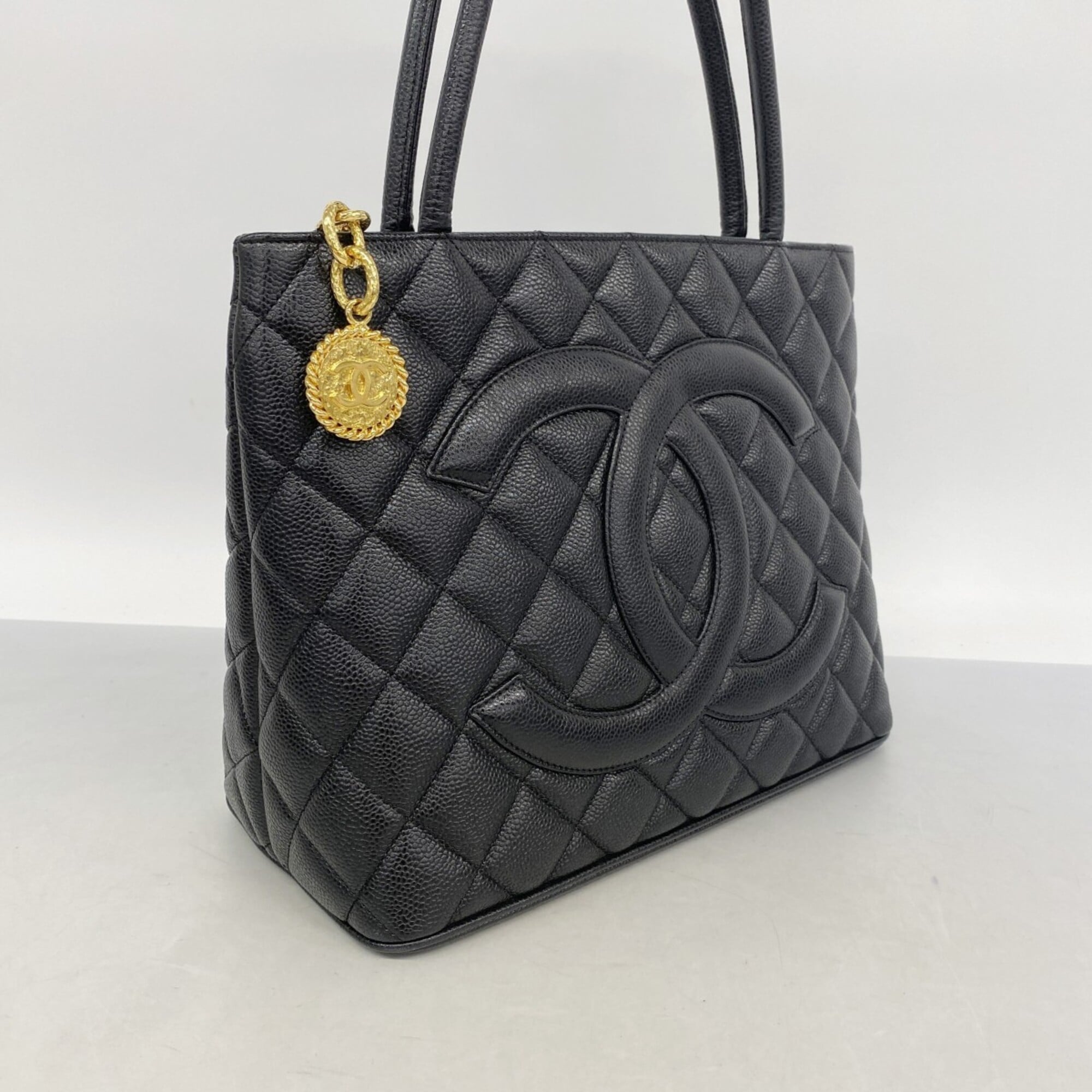 Chanel Black Grained Calfskin Tote Bag (Pre-Owned)