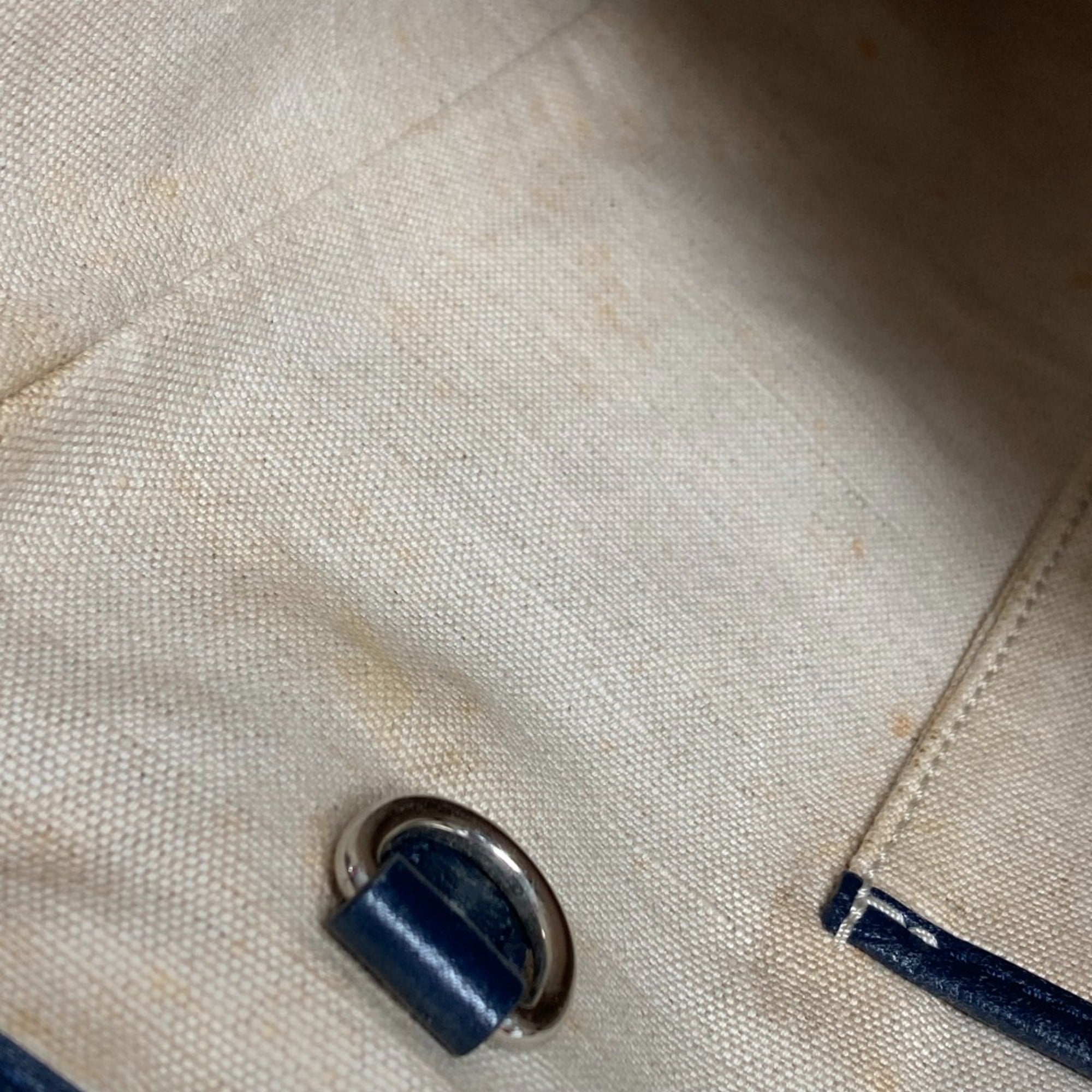 Celine Blue Leather Shoulder Bag (Pre-Owned)