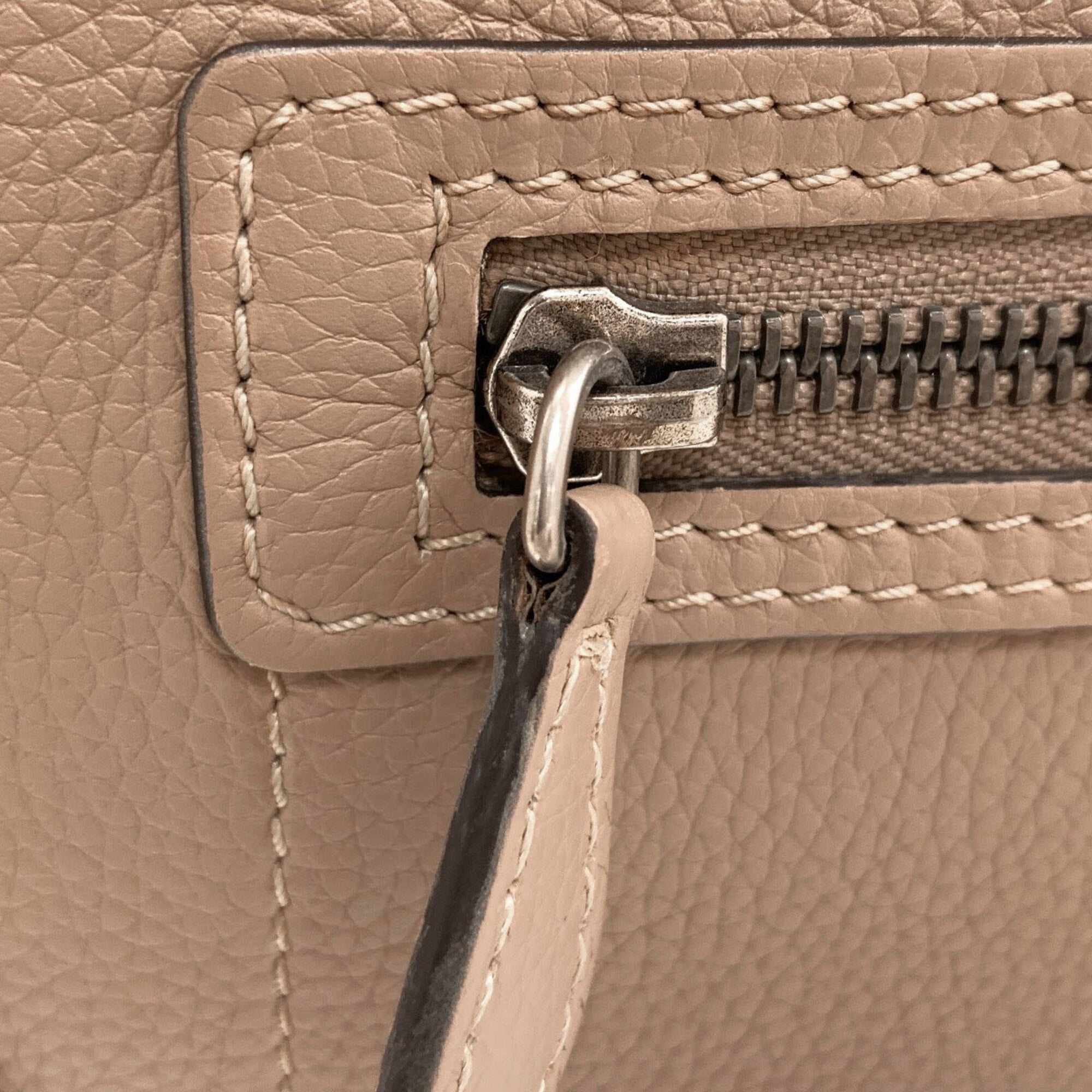 Celine Beige Leather Tote Bag (Pre-Owned)