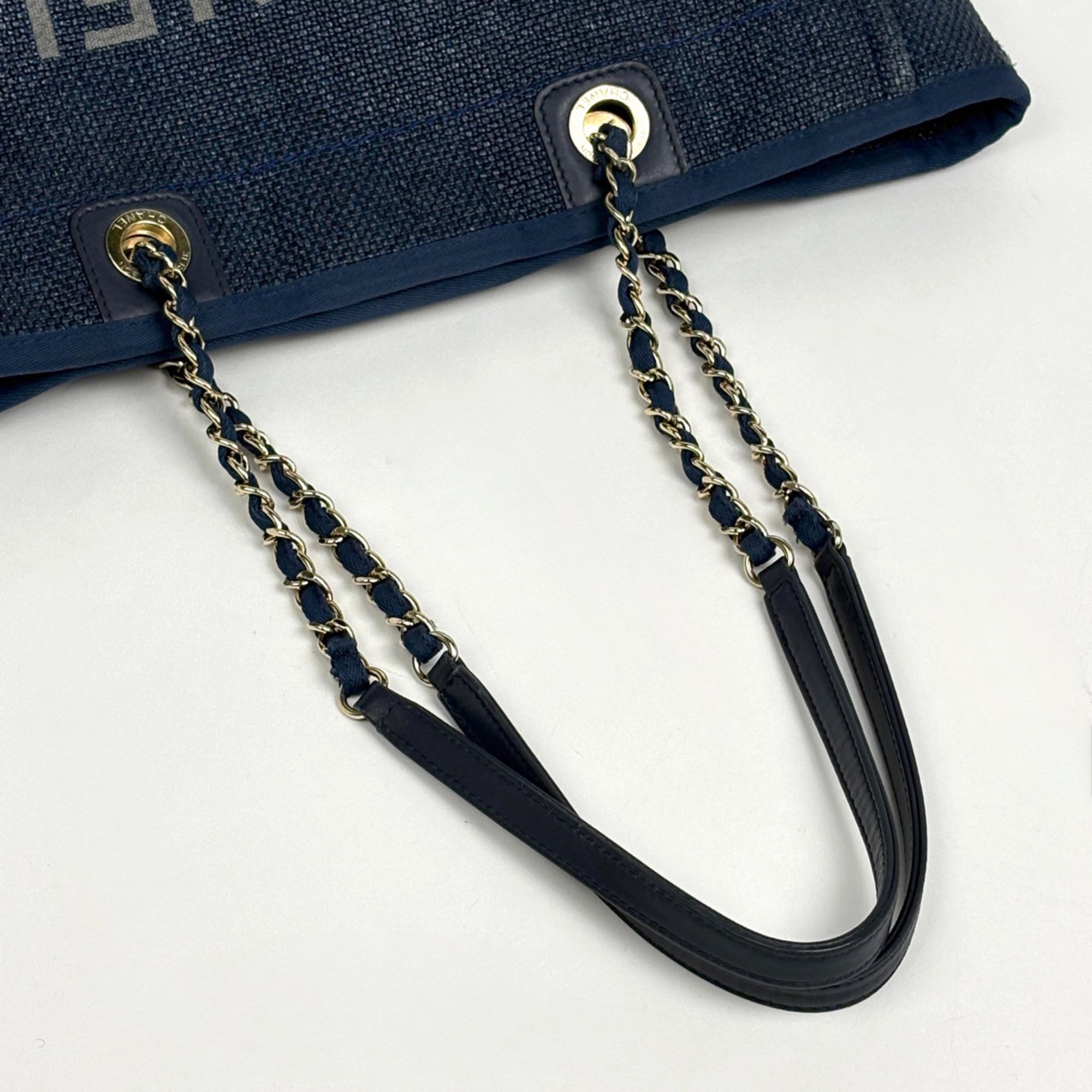 Chanel Deauville Navy Straw Leather Tote Bag (Pre-Owned)