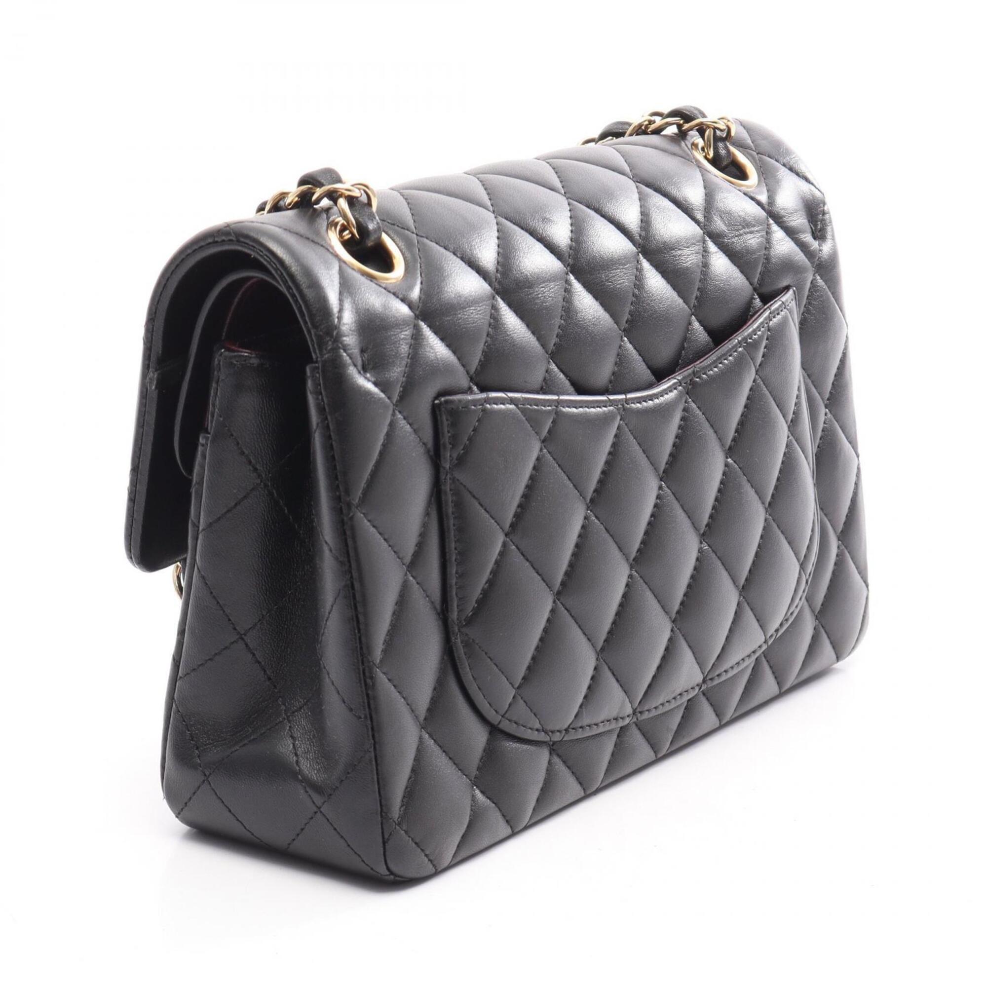 Chanel Black Leather Handbag Shoulder Bag (Pre-Owned)