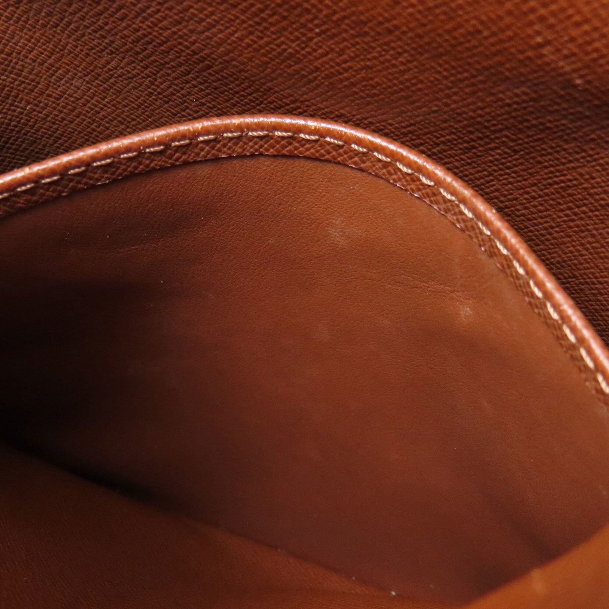 Louis Vuitton Monogram Monogram Shoulder Bag (Pre-Owned)
