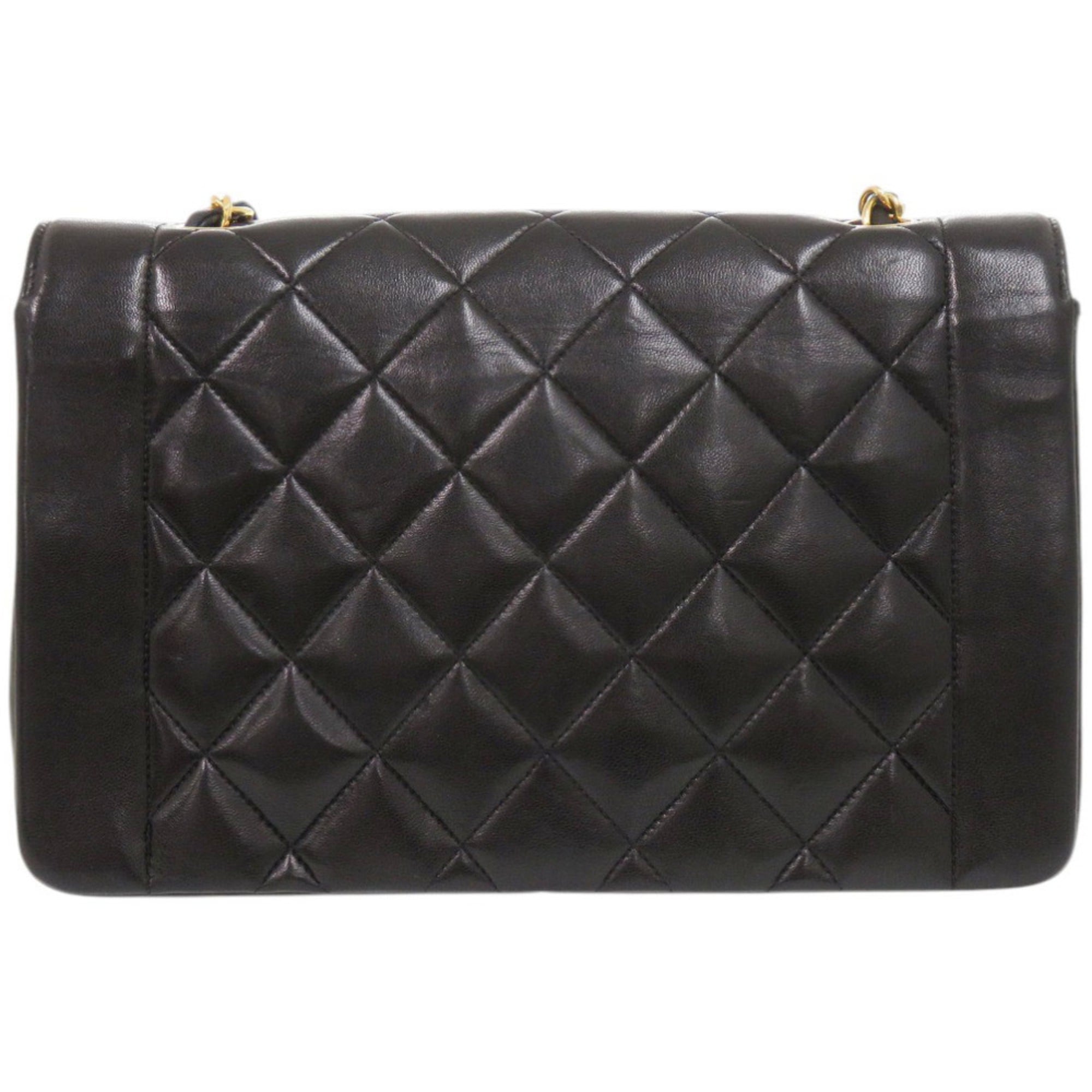 Chanel Black Leather Shoulder Bag (Pre-Owned)