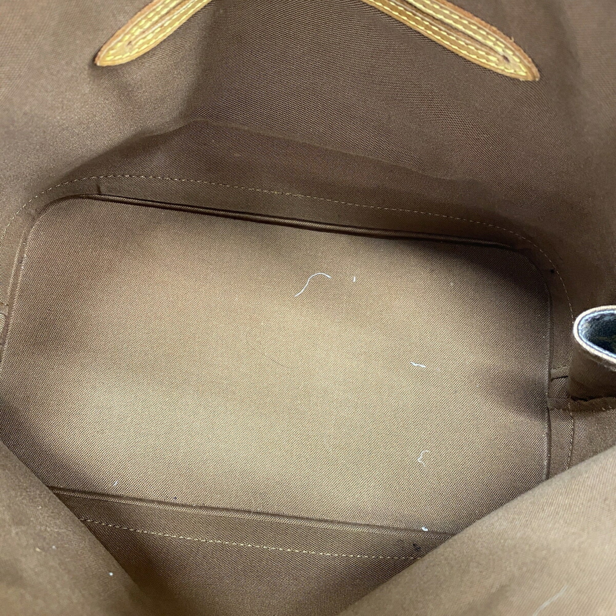 Louis Vuitton Brown Handbag (Pre-Owned)