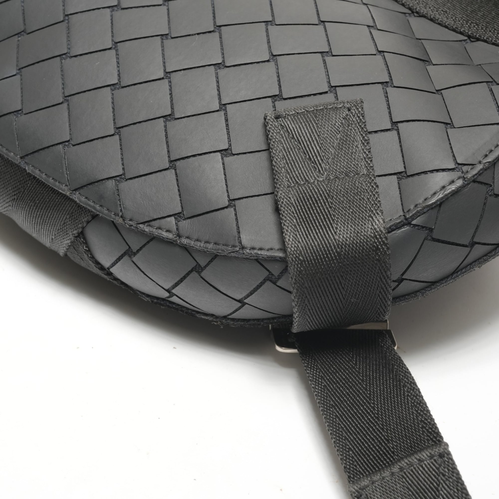 Bottega Veneta Intrecciato Black Rubber Shoulder Bag Sling Bag (Pre-Owned)