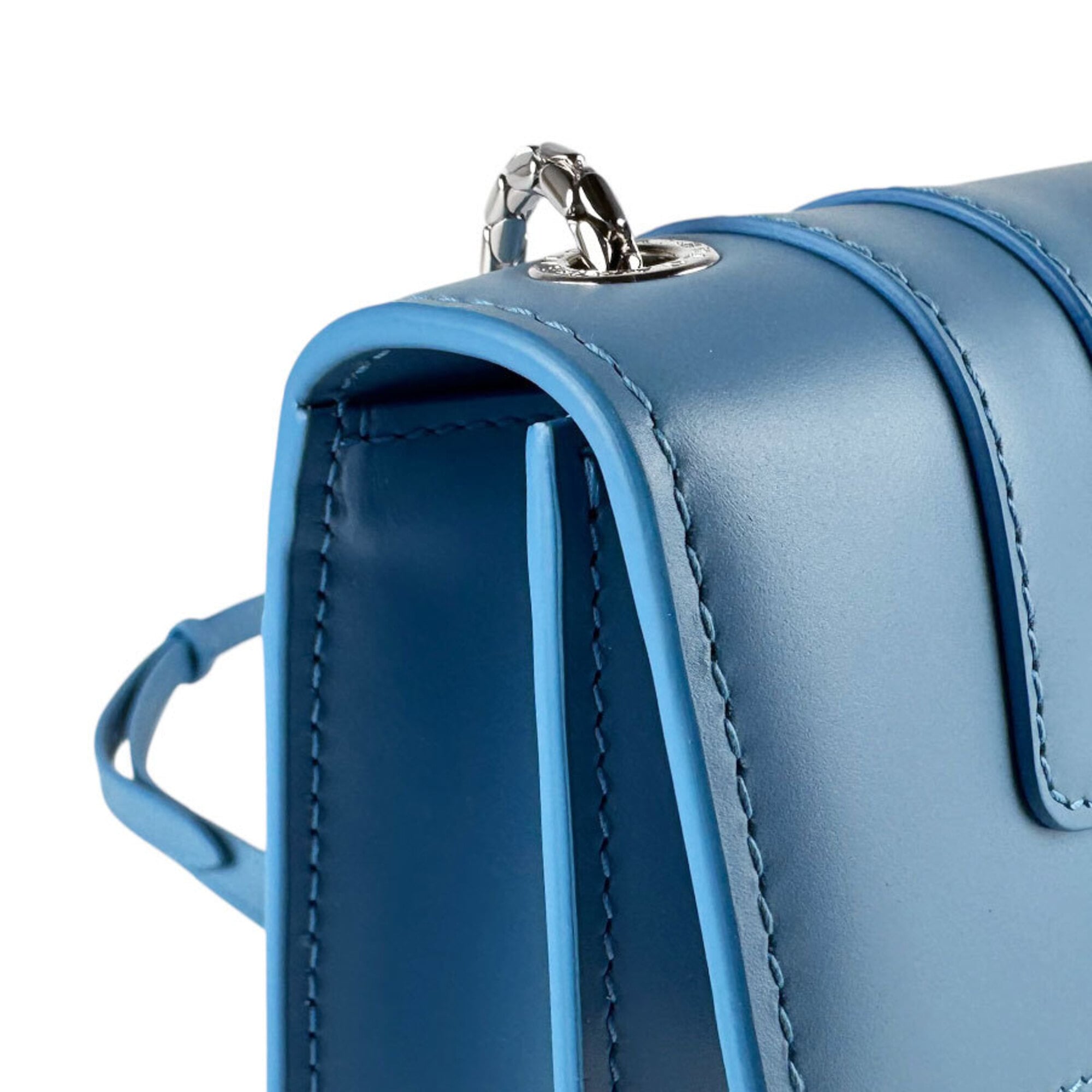 Bvlgari Blue Leather Shoulder Bag (Pre-Owned)