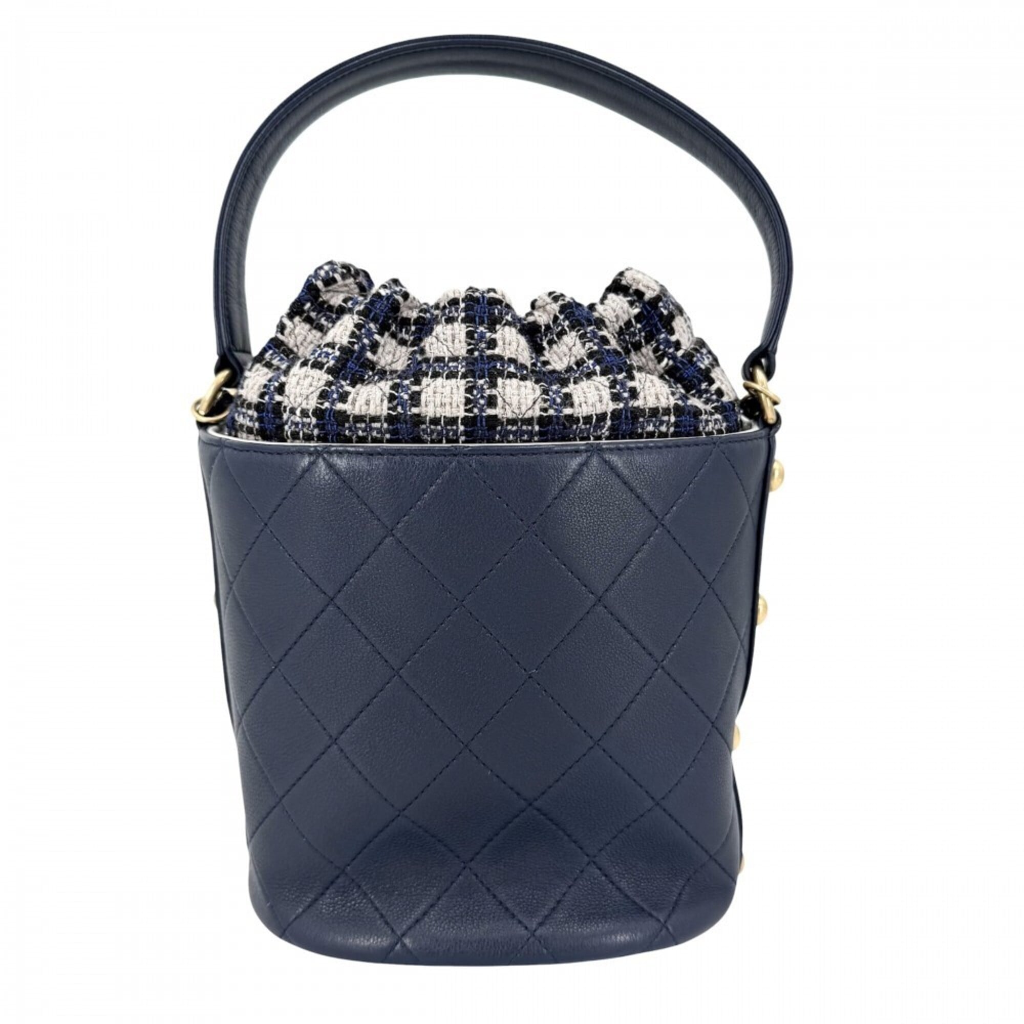 Chanel Matelasse Navy Leather Shoulder Bag (Pre-Owned)