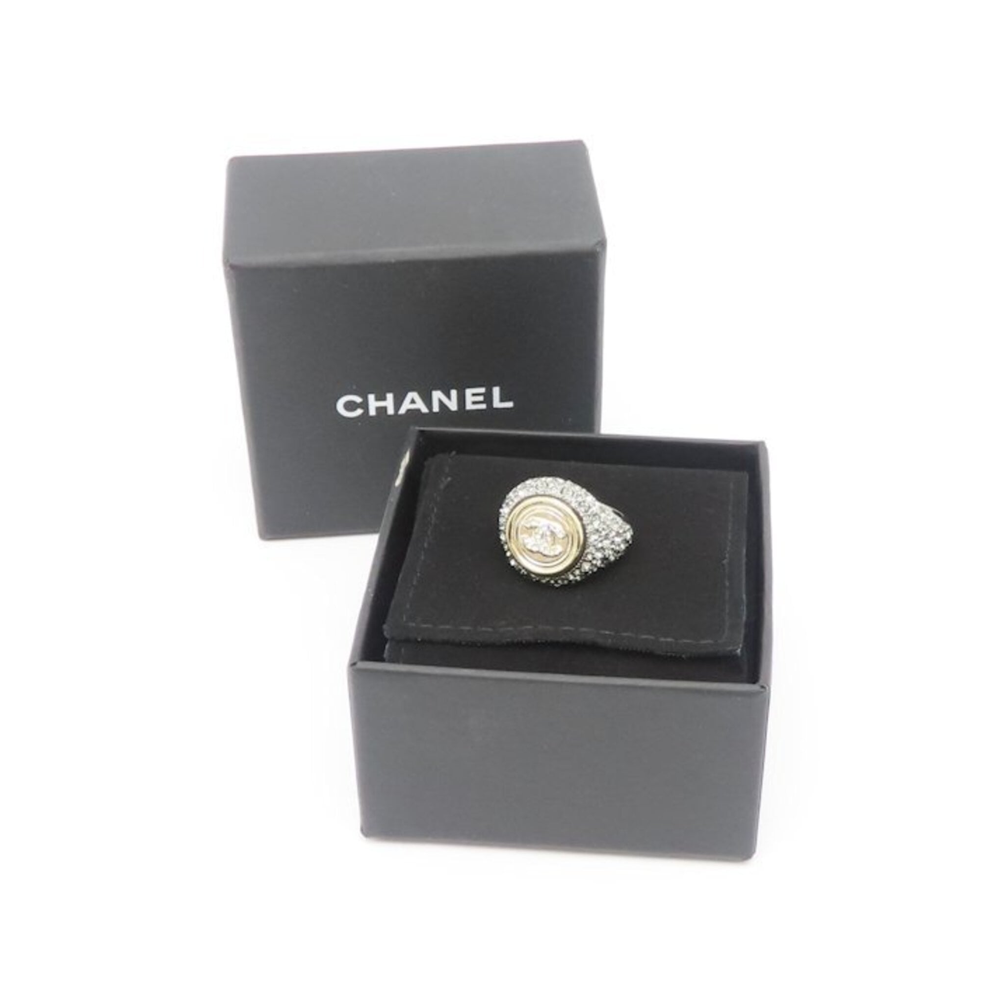Chanel Band Ring (Pre-Owned)