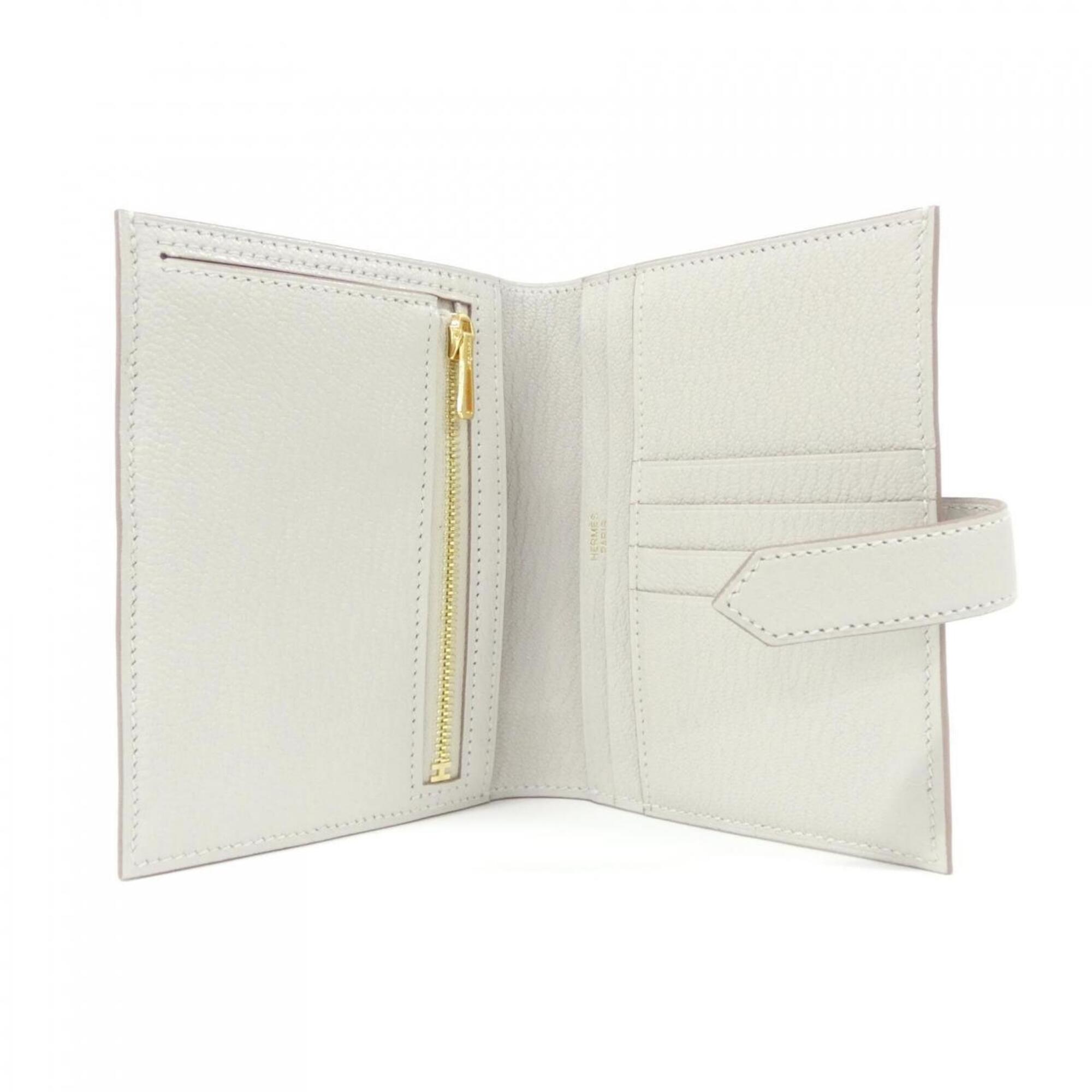 Hermes Beige Chevre Leather Wallet (Bi-Fold) (Pre-Owned)