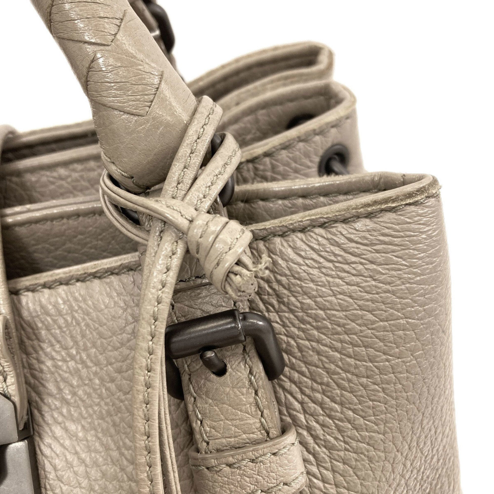 Bottega Veneta Gray Leather Handbag (Pre-Owned)