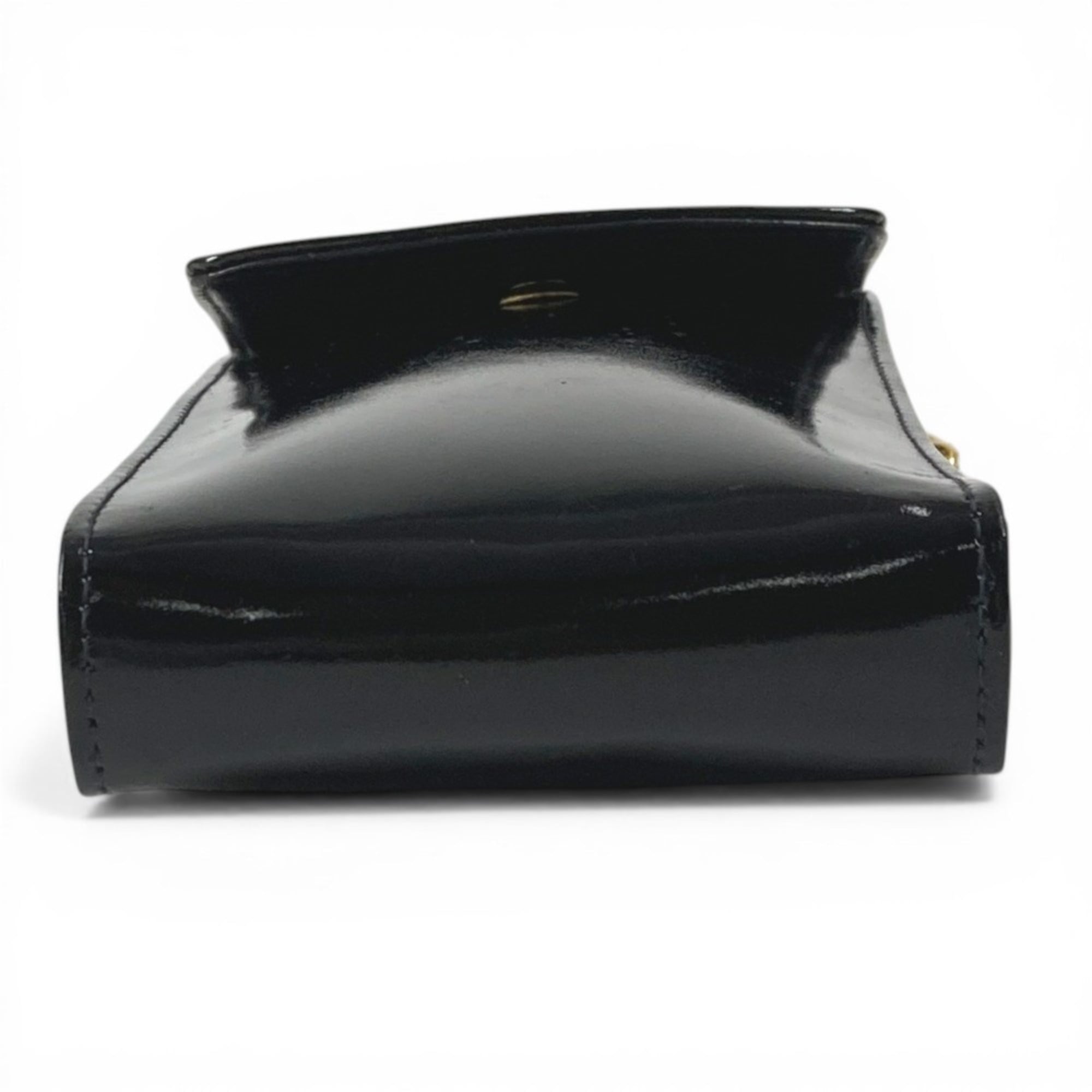Chanel Black Leather Pochette Pouch Shoulder Bag (Pre-Owned)