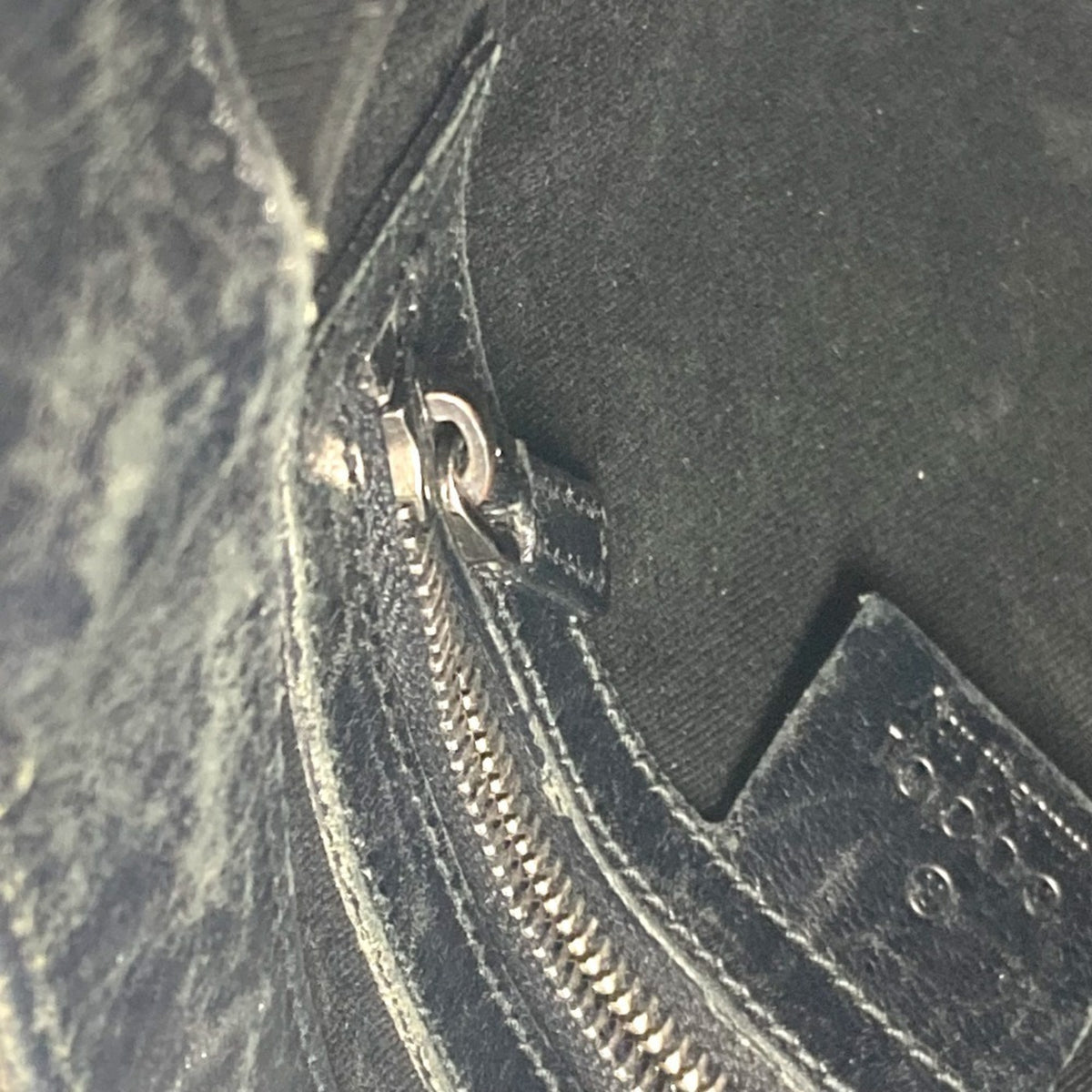 Gucci Black Gg Canvas Leather Shoulder Bag (Pre-Owned)