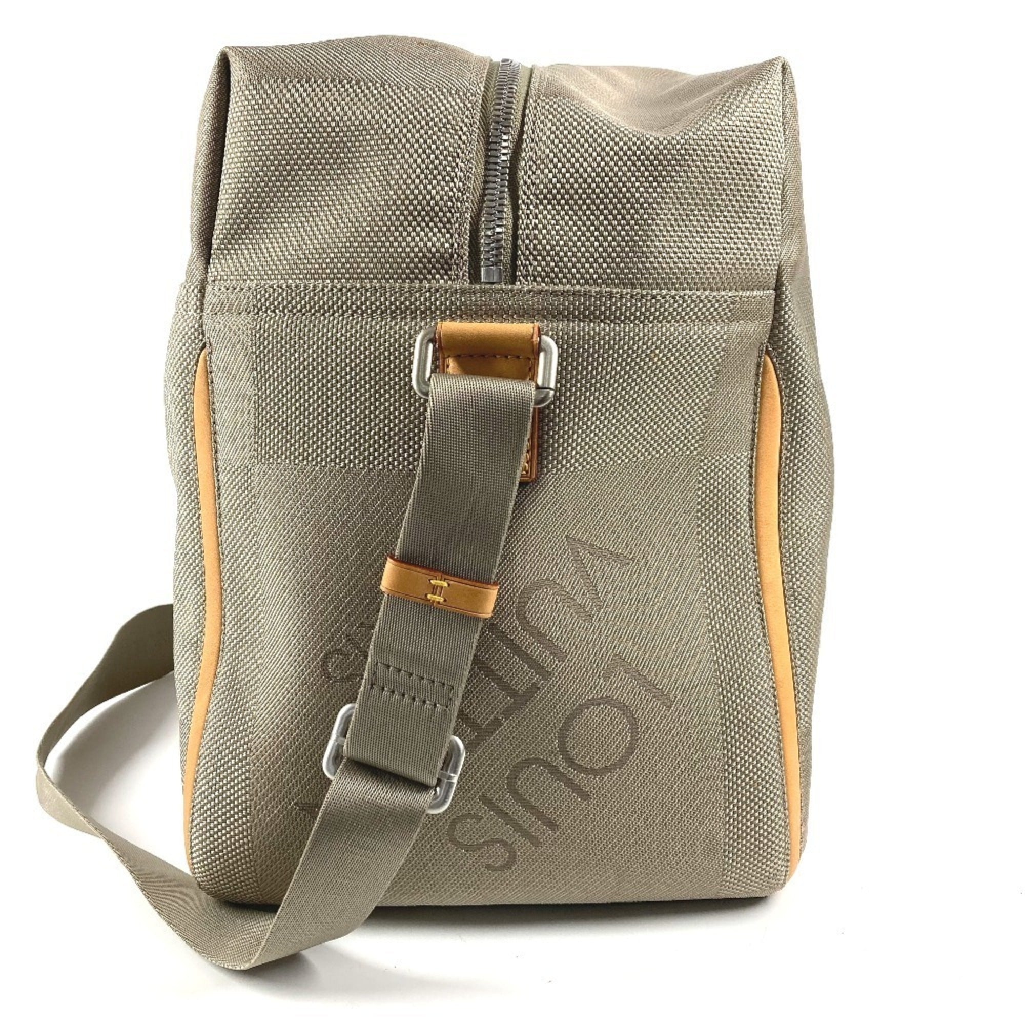 Louis Vuitton Beige Sable Damier Geant Canvas Boston Bag Shoulder Bag (Pre-Owned)