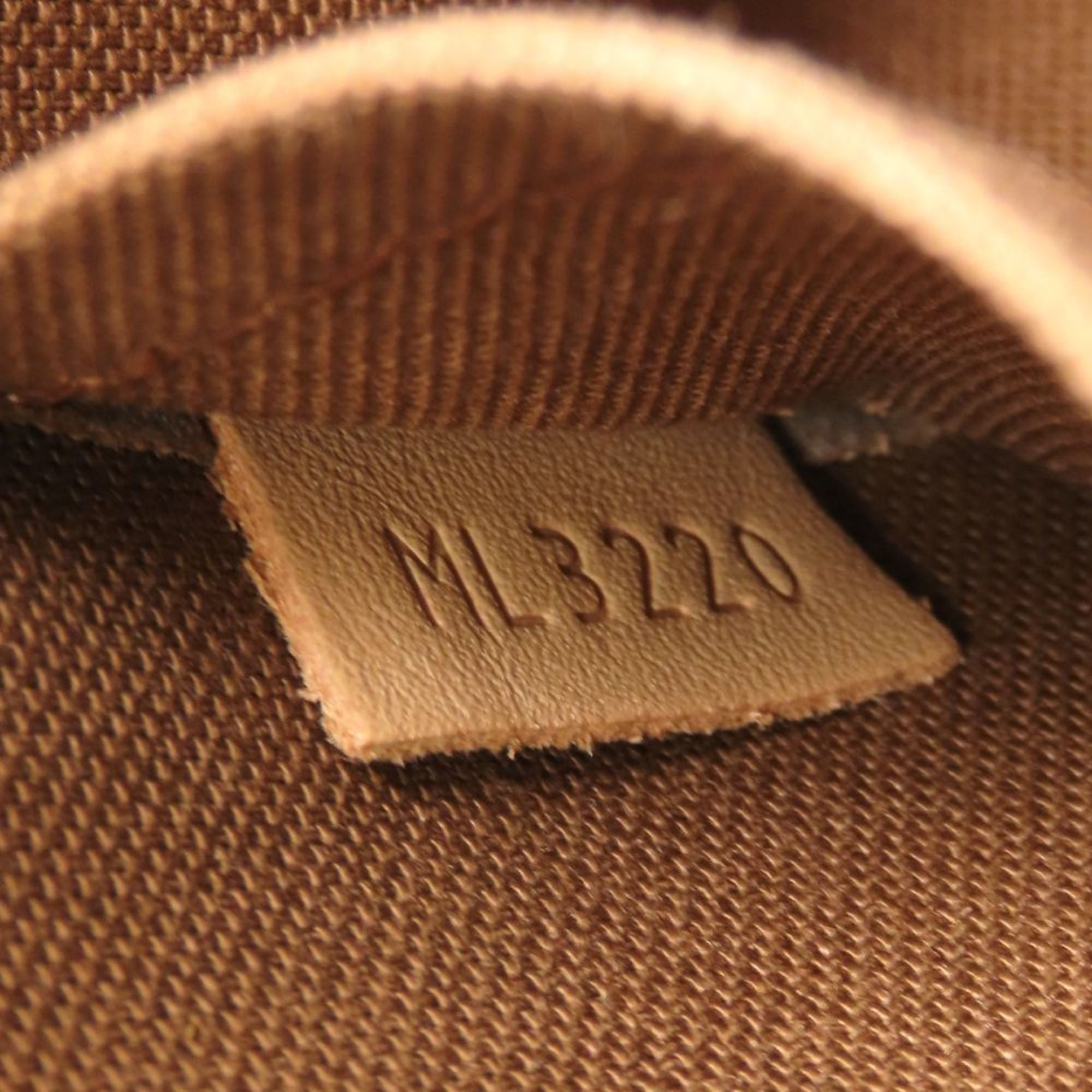 Louis Vuitton Brown Monogram Monogram Canvas Handbag (Pre-Owned)