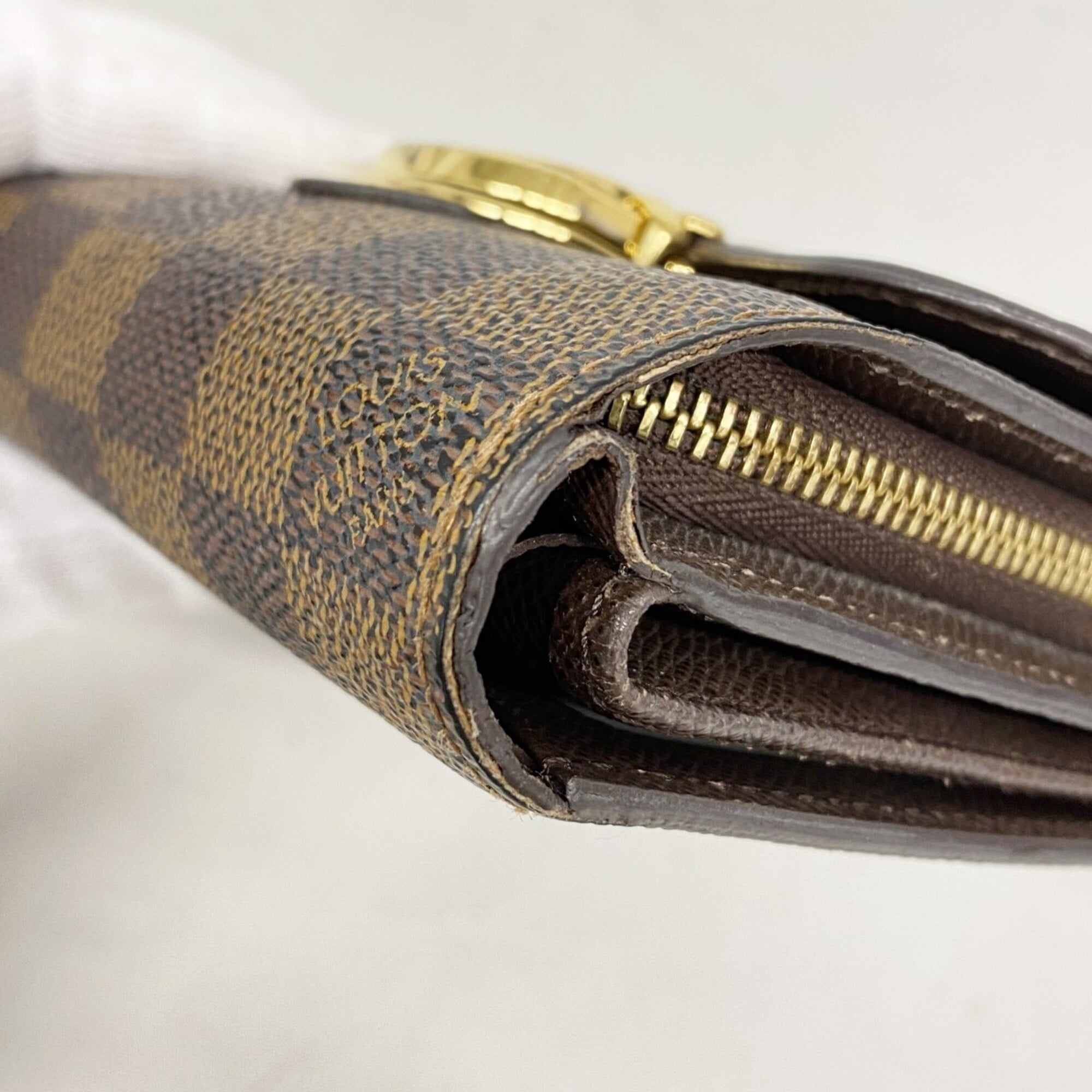 Louis Vuitton Ebene Wallet (Bi-Fold) (Pre-Owned)