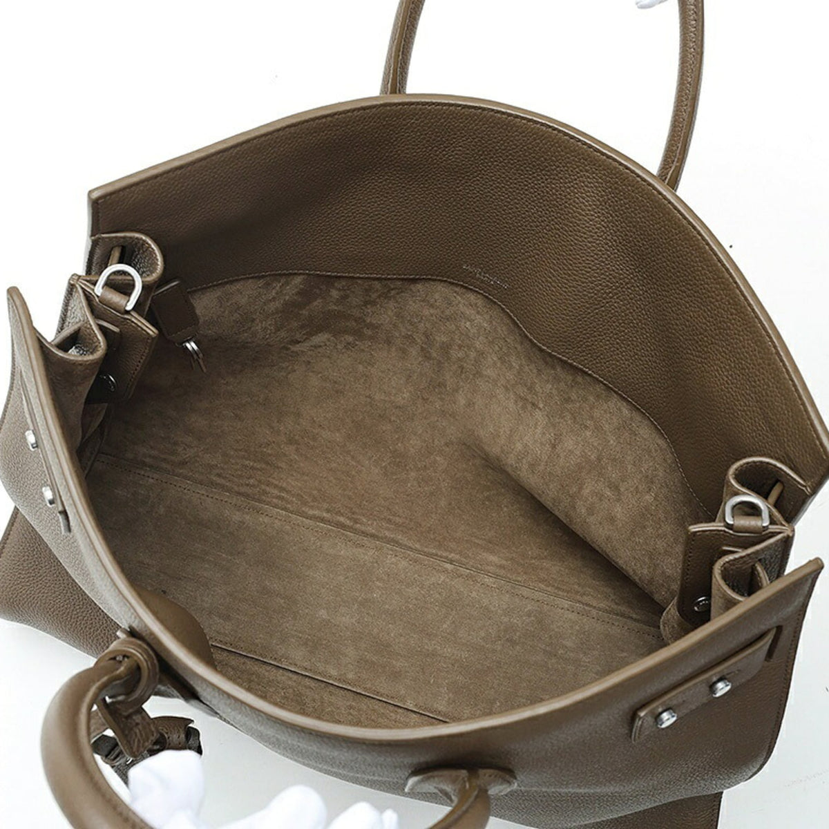 Saint Laurent Brown Leather Handbag (Pre-Owned)