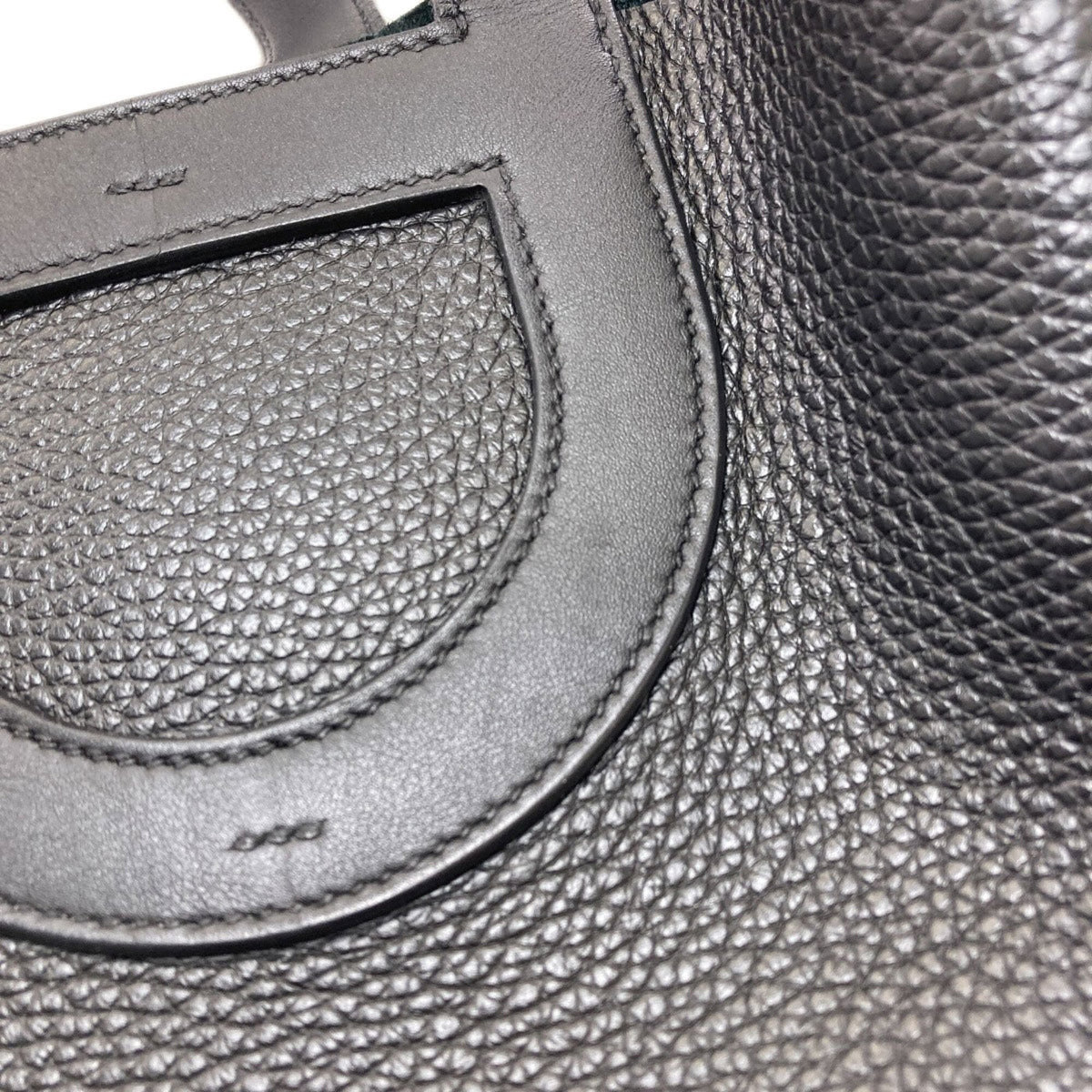 Hermes Black Taurillon Clemence Leather Handbag (Pre-Owned)