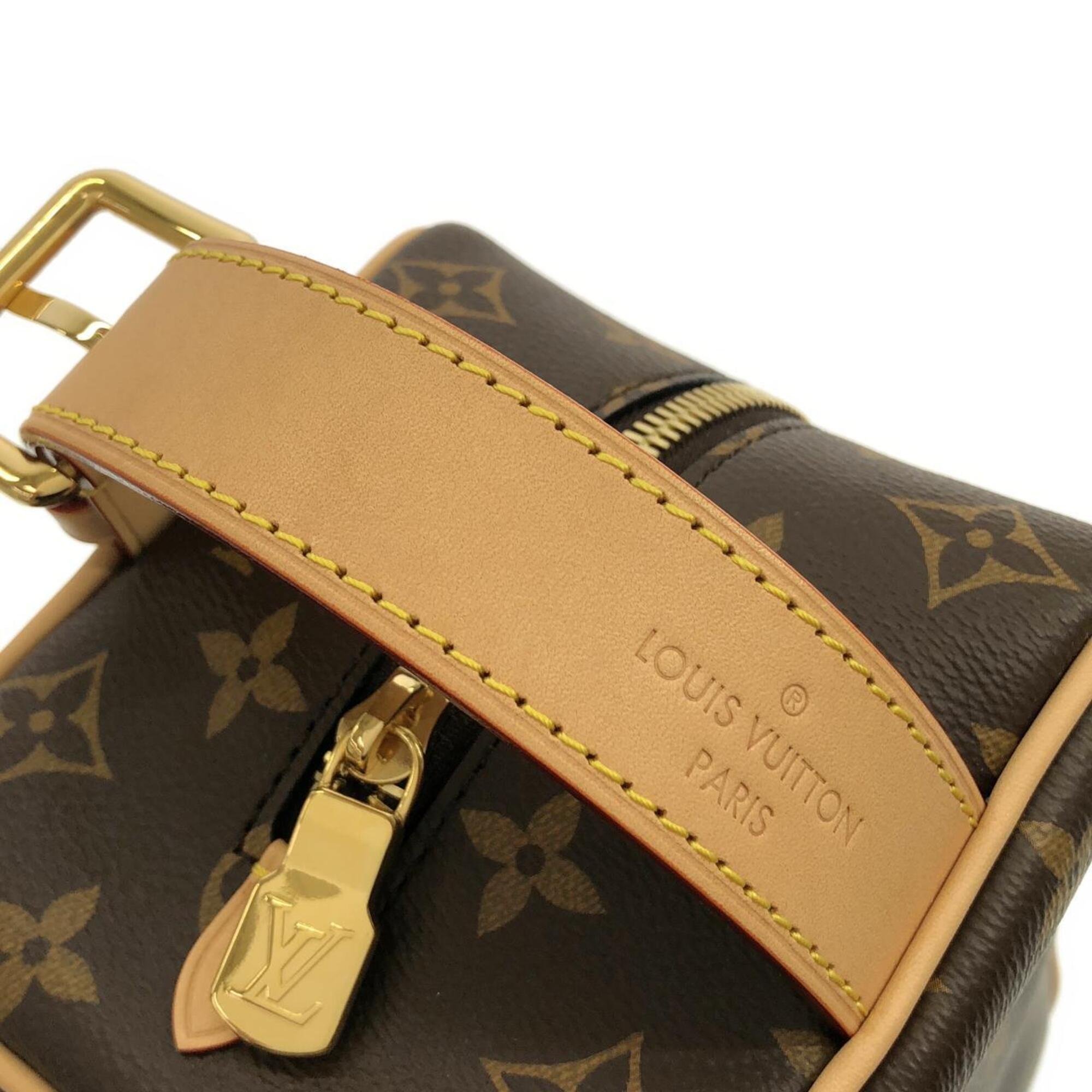 Louis Vuitton Brown Coated Canvas Handbag Pouch (Pre-Owned)