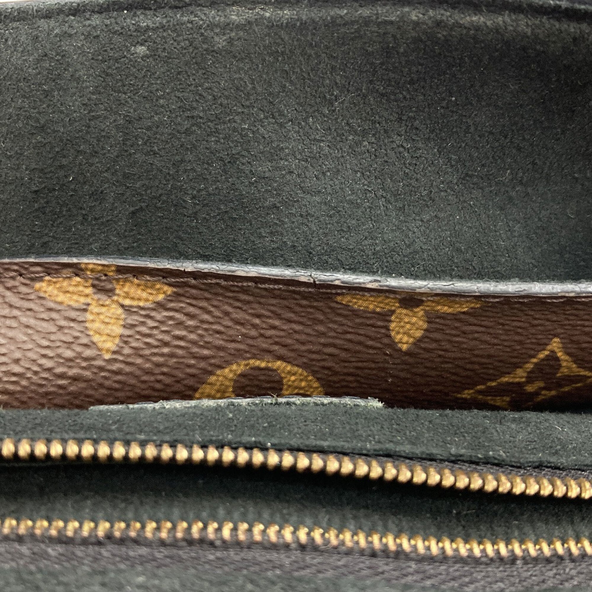 Louis Vuitton Black Monogram Monogram Handbag (Pre-Owned)
