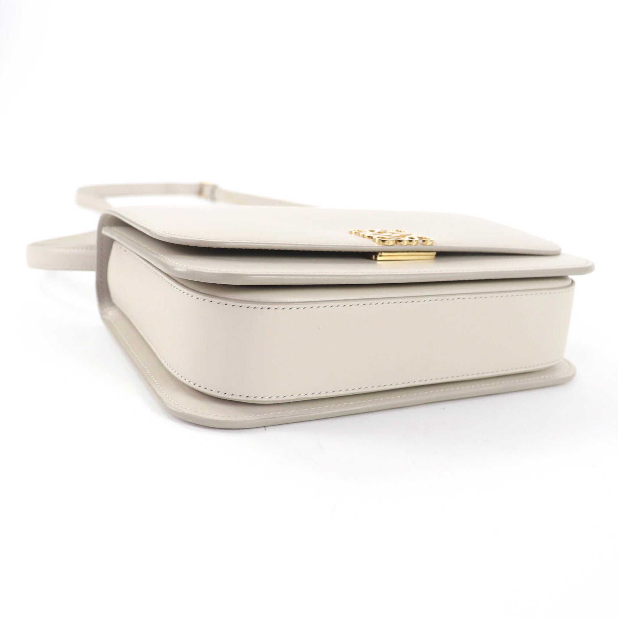 Loewe Gold Leather Shoulder Bag (Pre-Owned)