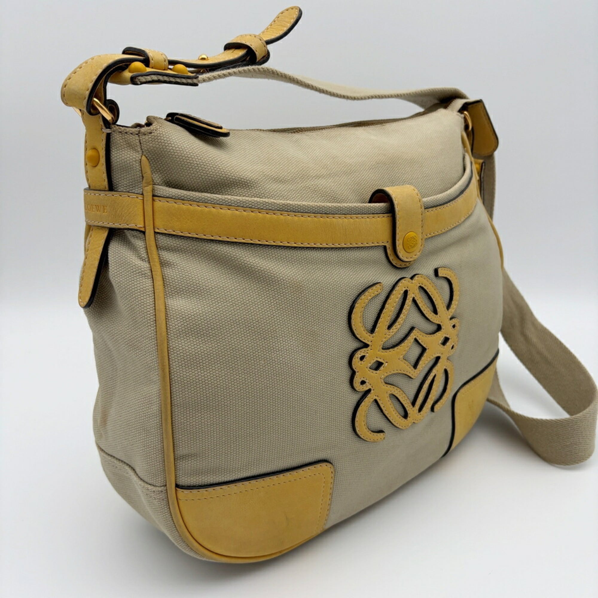 Loewe Beige Yellow Canvas Leather Shoulder Bag (Pre-Owned)