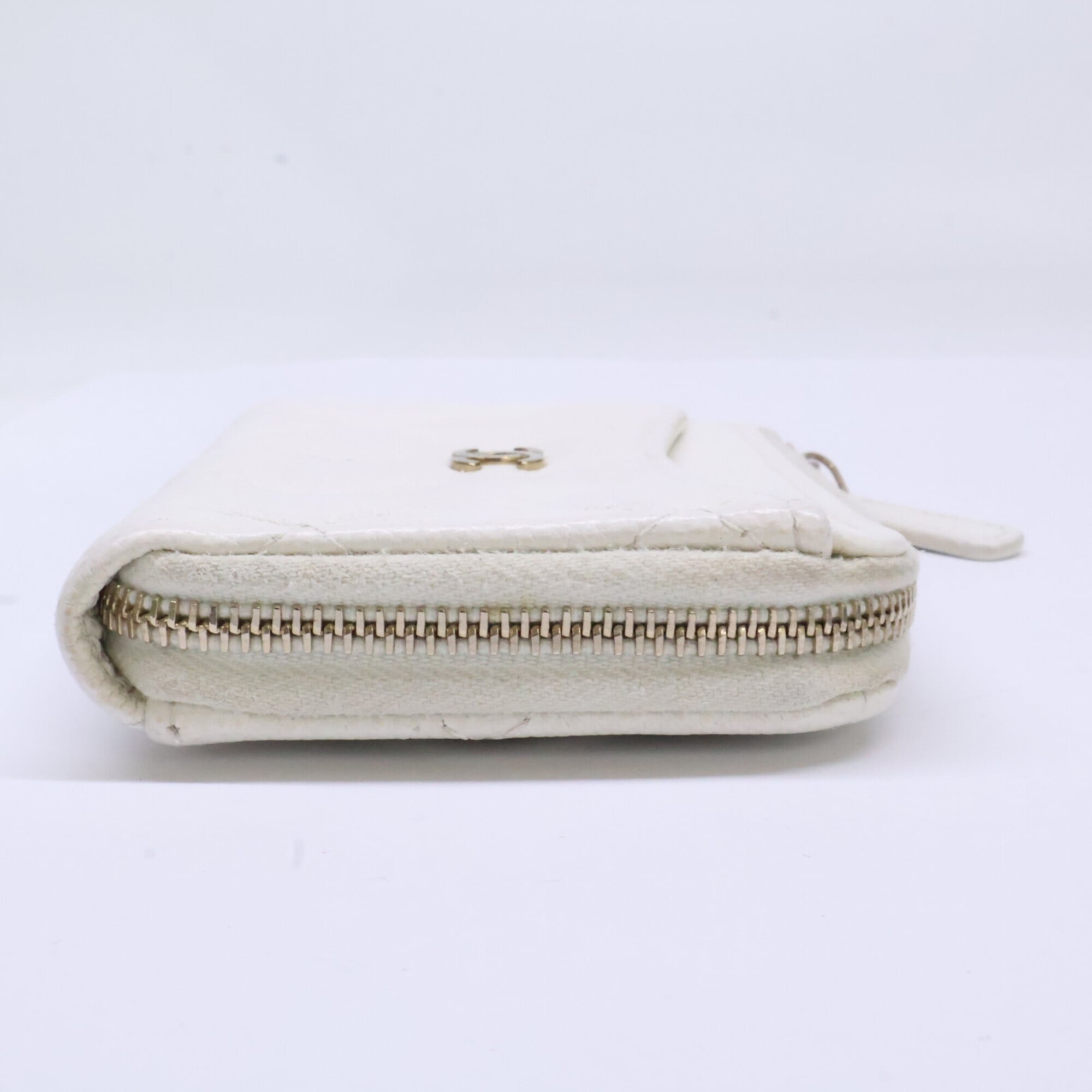Chanel Gold White Grained Calfskin Coin Purse/Coin Case (Pre-Owned)