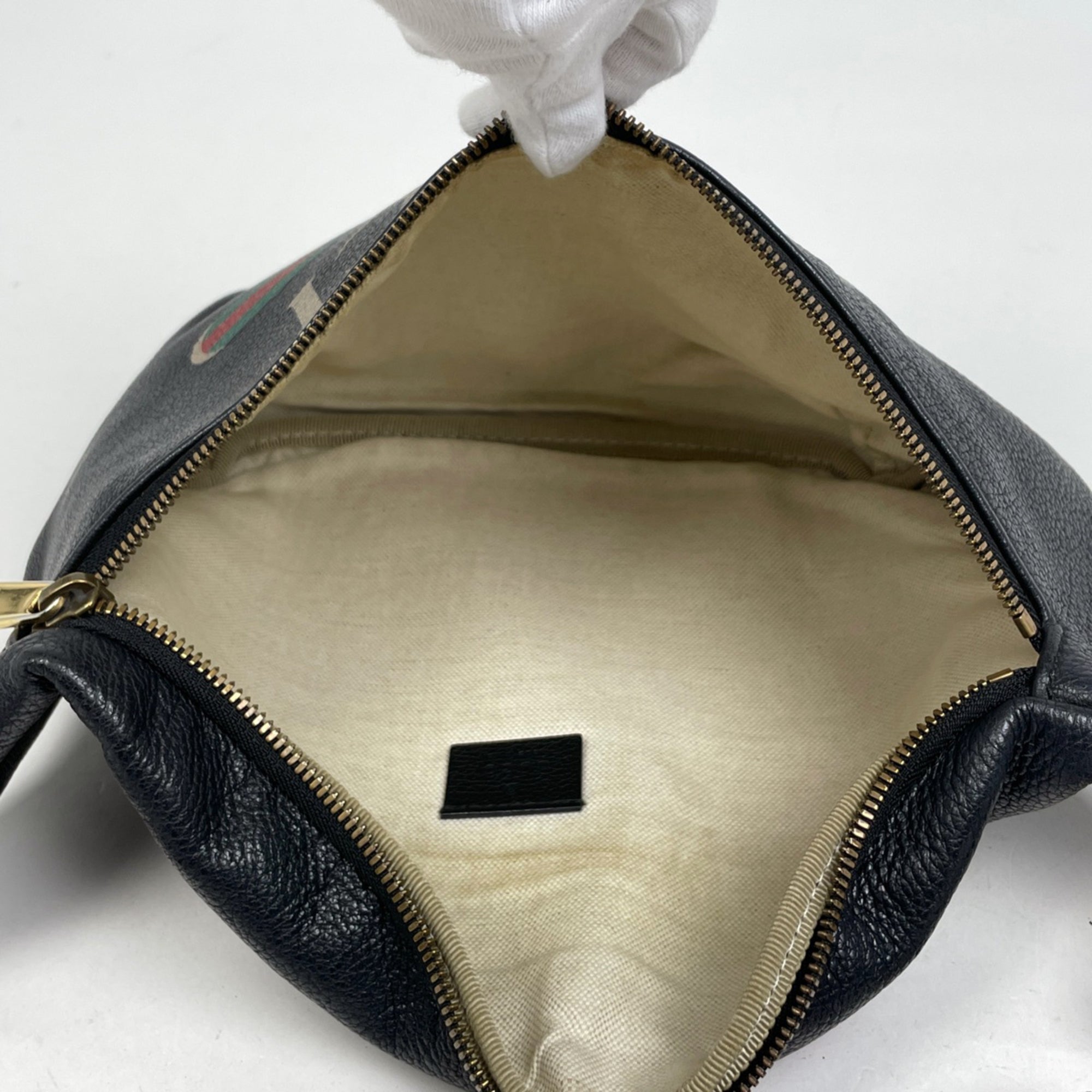 Gucci Sherry Line Navy Leather Fanny Pack (Pre-Owned)
