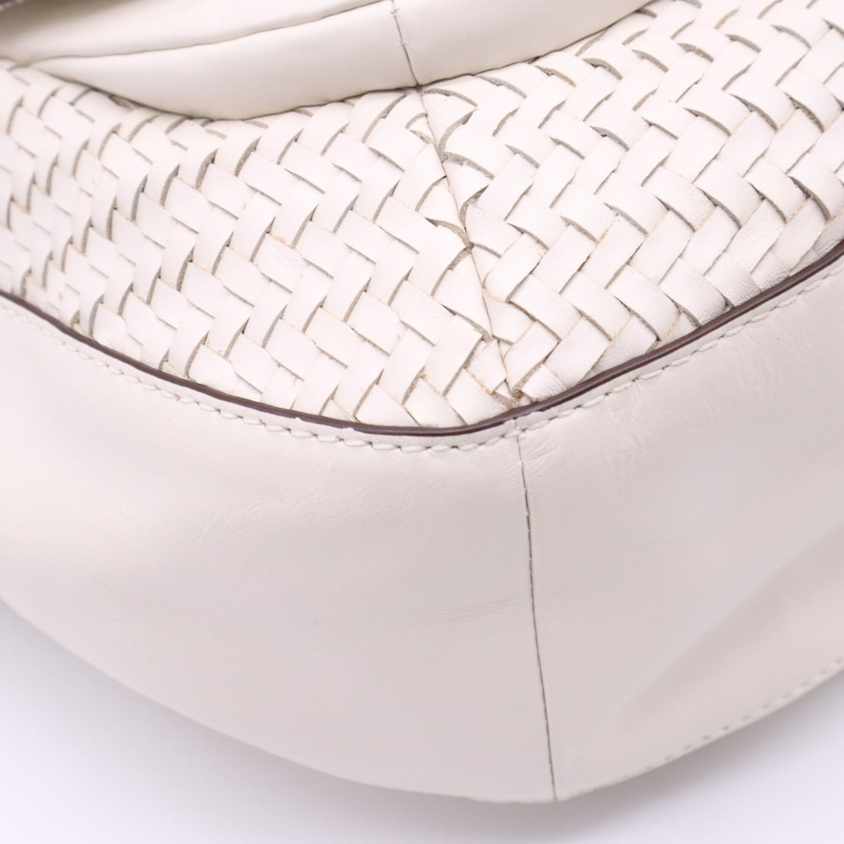 Coach Silver White Leather Handbag Shoulder Bag (Pre-Owned)