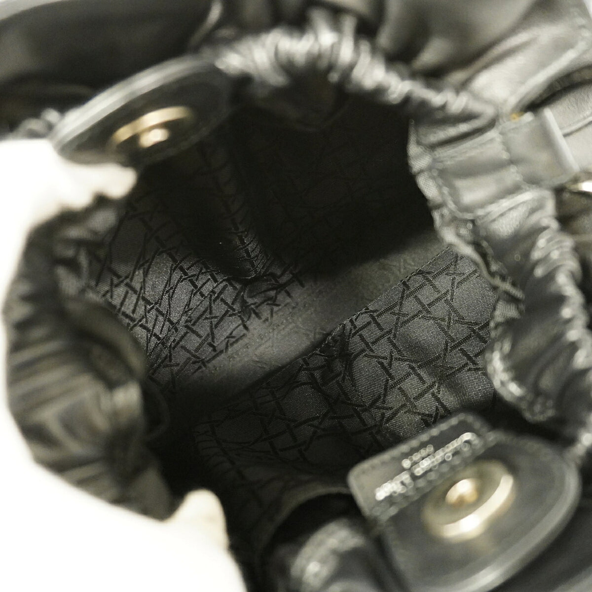 Christian Dior Black Leather Handbag (Pre-Owned)
