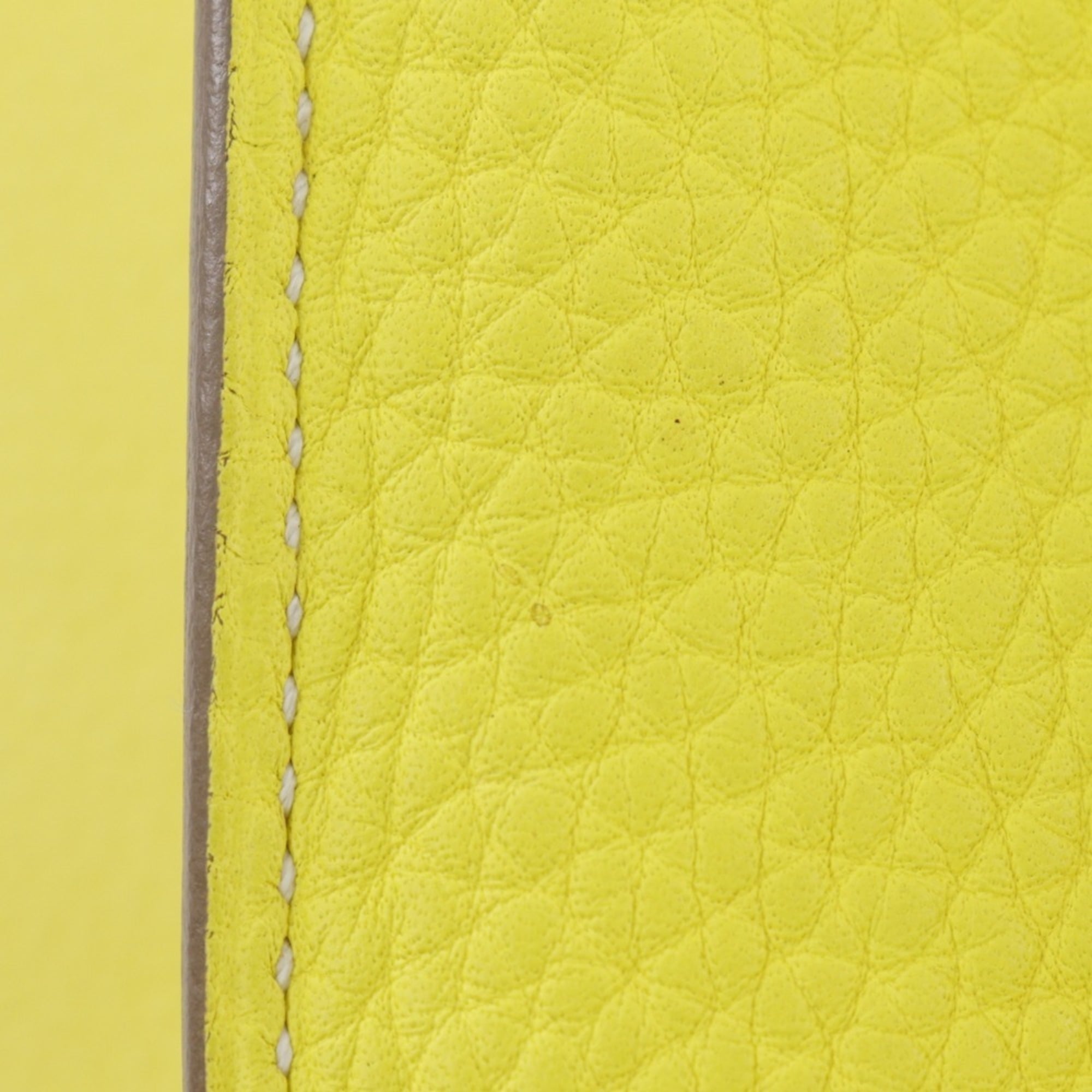 Hermes Taurillon Clemence Leather Handbag (Pre-Owned)
