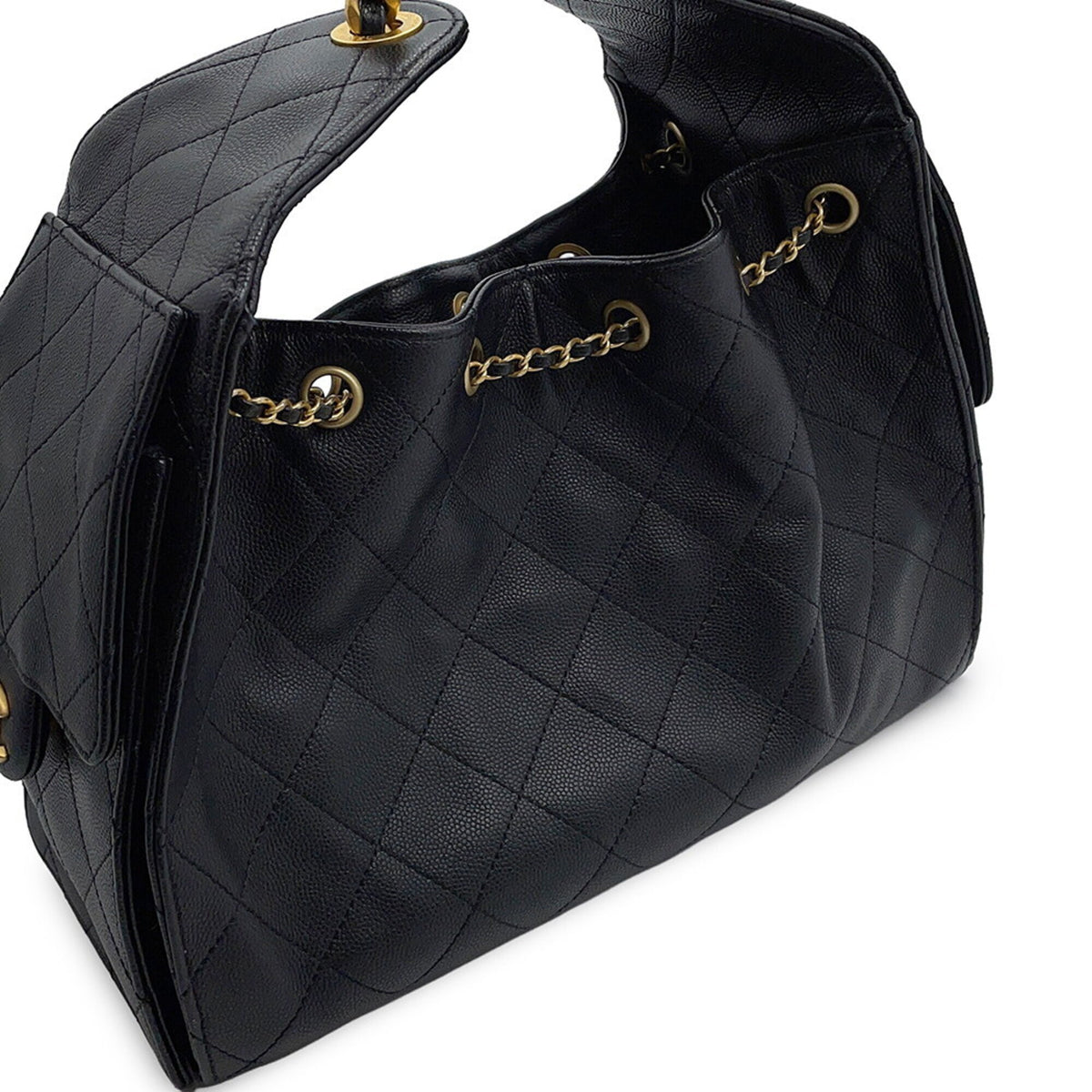 Chanel Black Grained Calfskin Handbag Shoulder Bag (Pre-Owned)