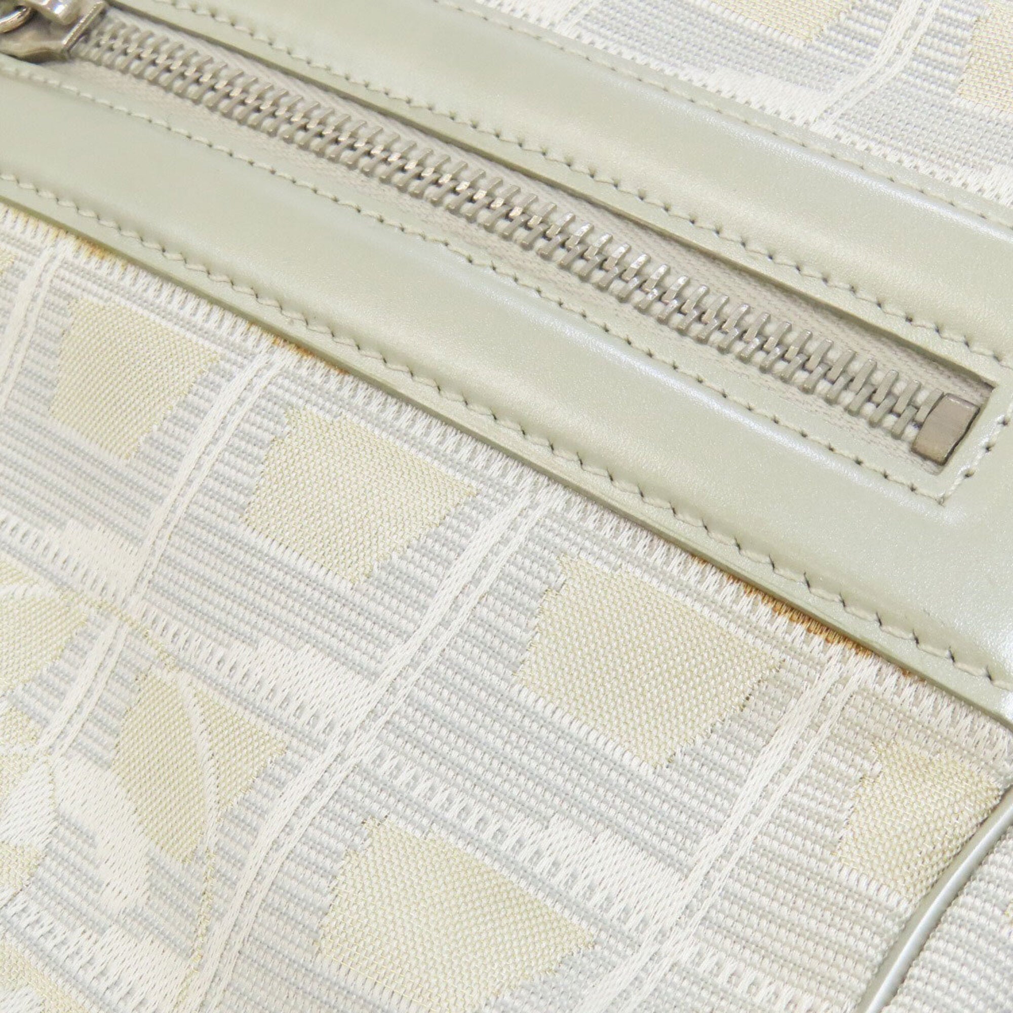 Chanel Beige Nylon Shoulder Bag (Pre-Owned)