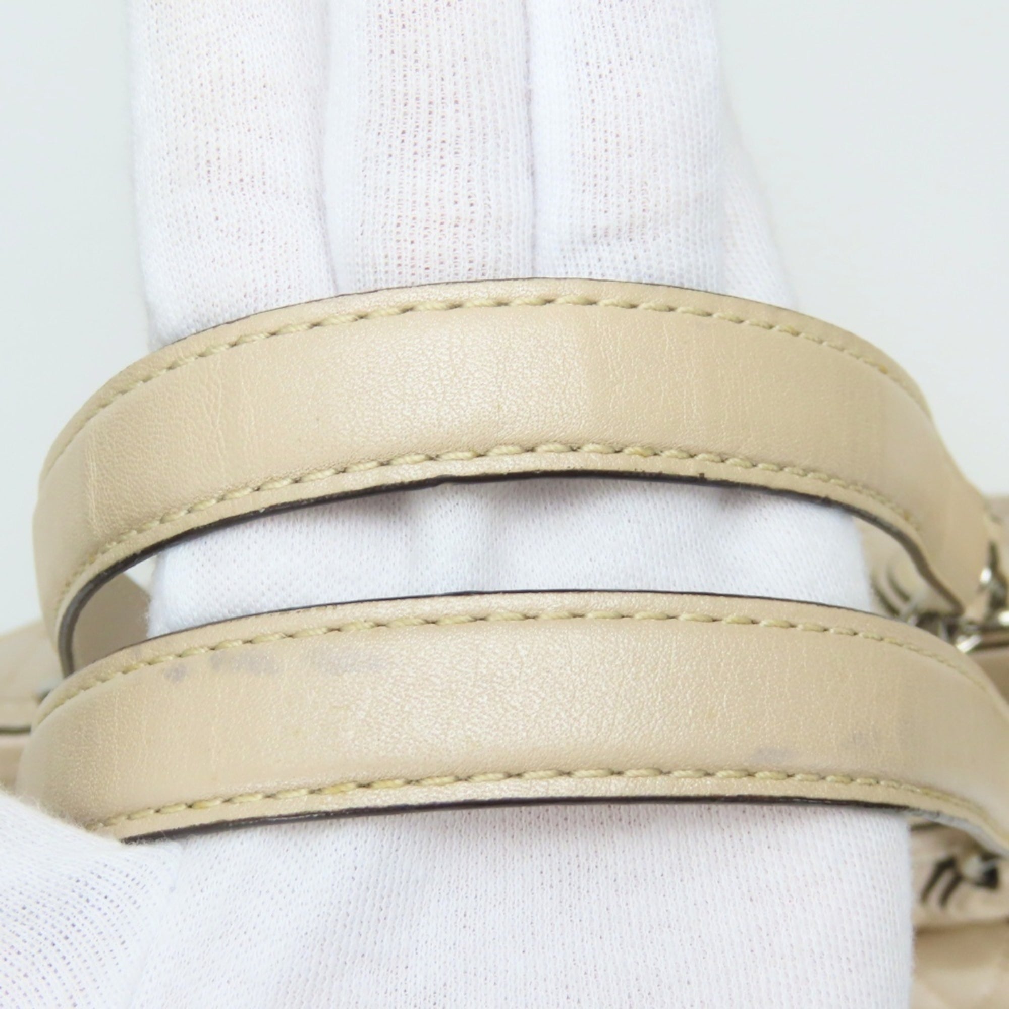 Coach Beige Leather Tote Bag (Pre-Owned)