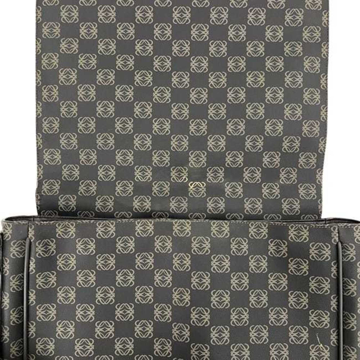 Loewe Dark Brown Pvc Leather Messenger Bag Shoulder Bag (Pre-Owned)