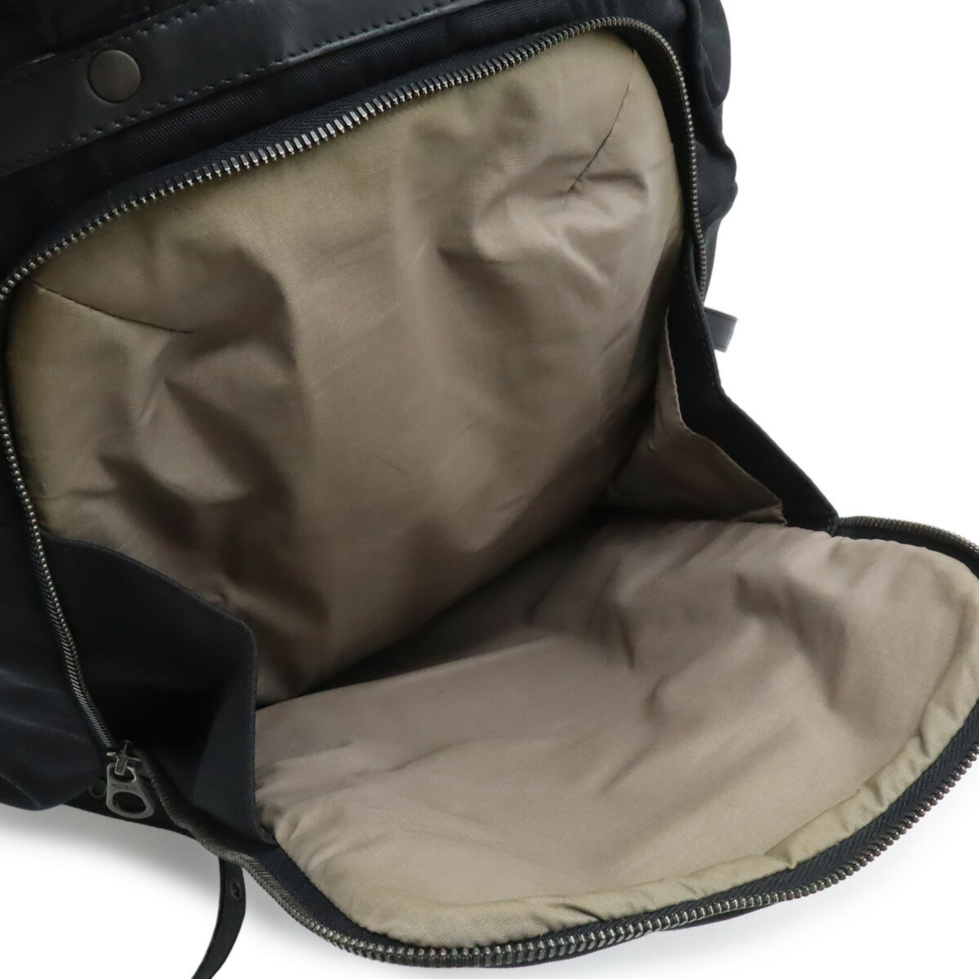 Bottega Veneta Black Nylon Leather Backpack (Pre-Owned)