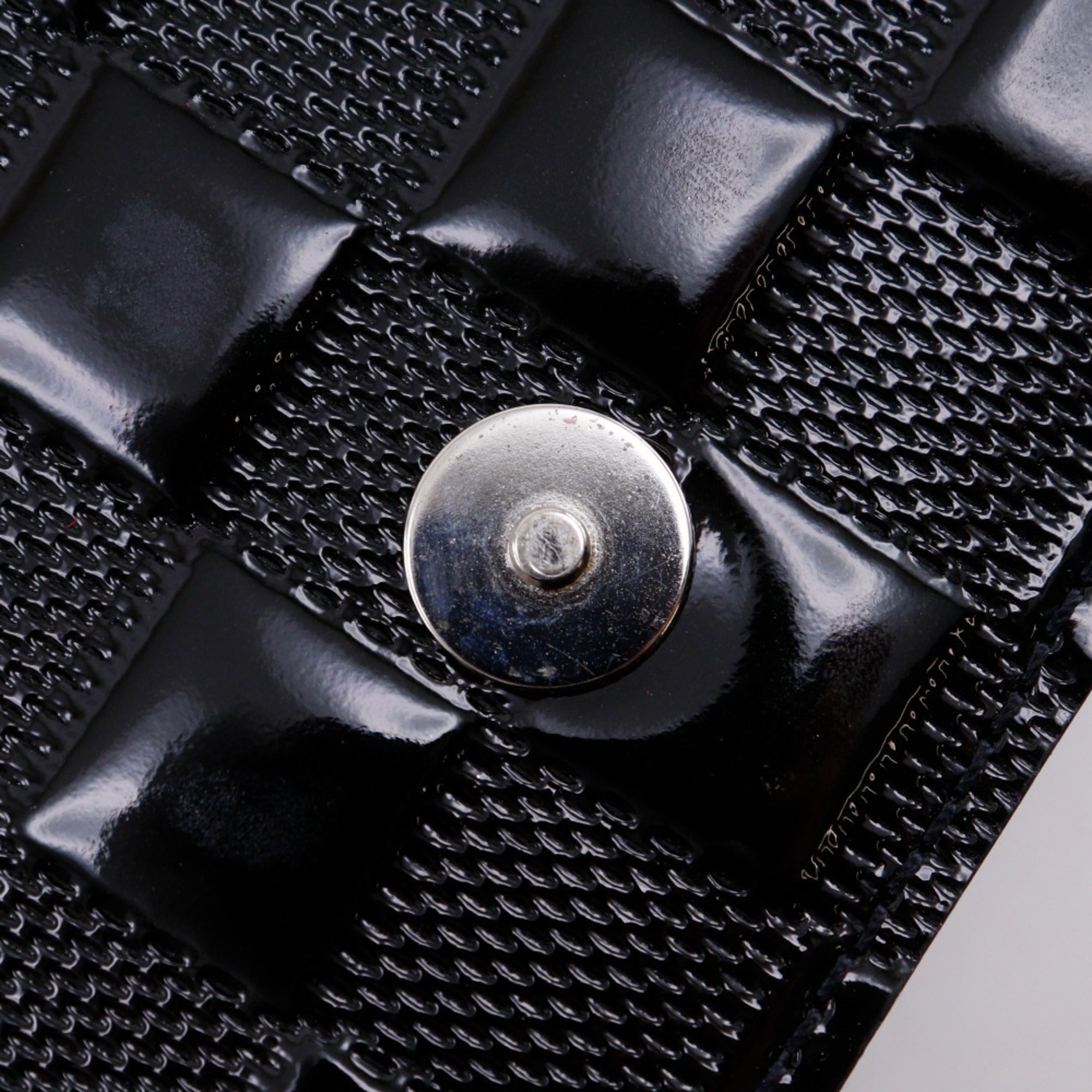 Louis Vuitton Black Noir Vernis Shoulder Bag (Pre-Owned)
