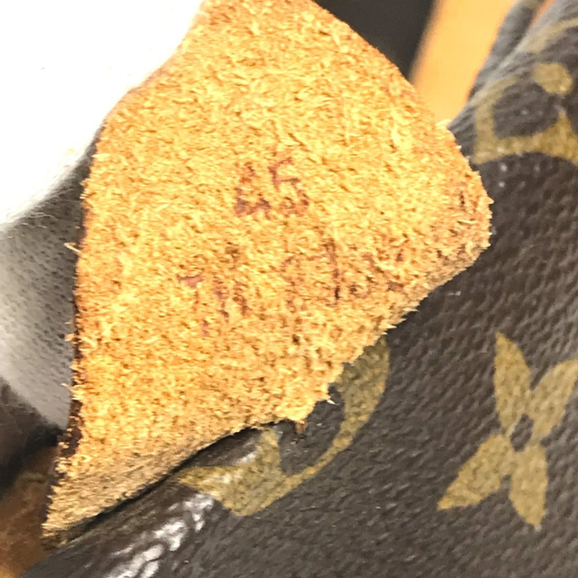 Louis Vuitton Brown Monogram Boston Bag (Pre-Owned)