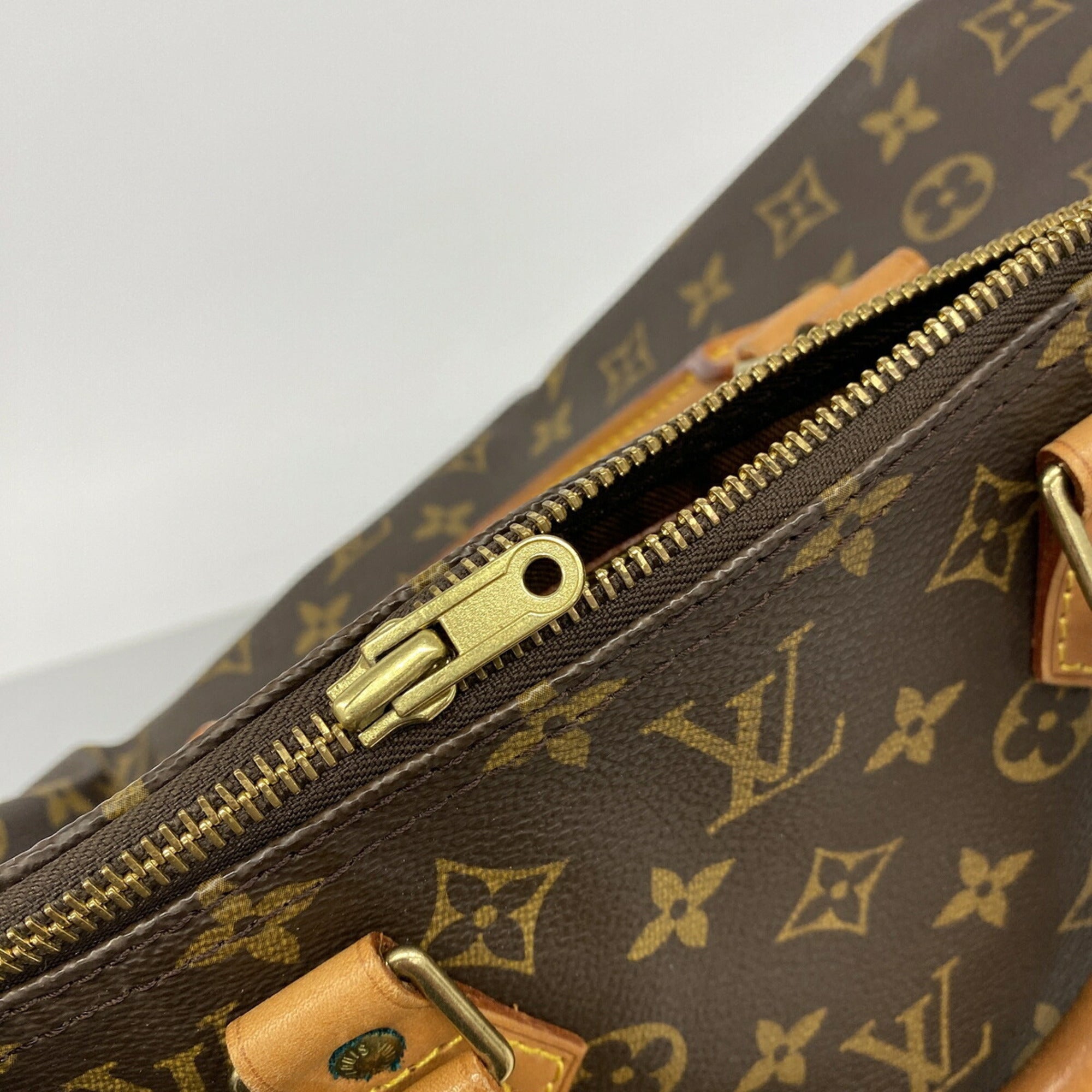 Louis Vuitton Brown Handbag (Pre-Owned)