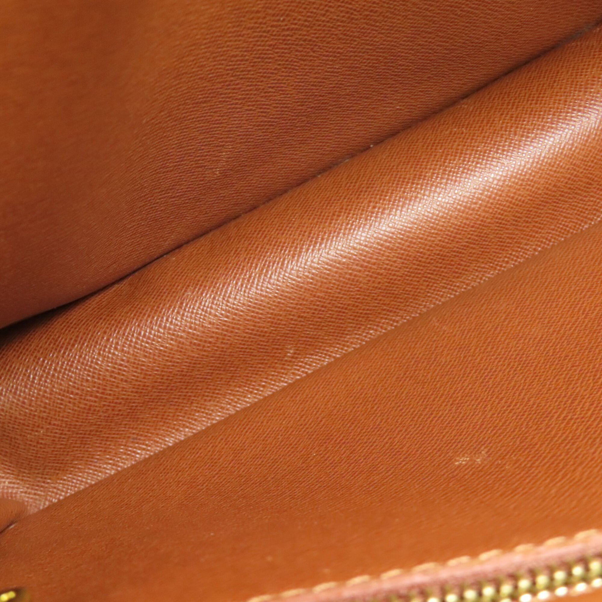 Louis Vuitton Monogram Monogram Shoulder Bag (Pre-Owned)