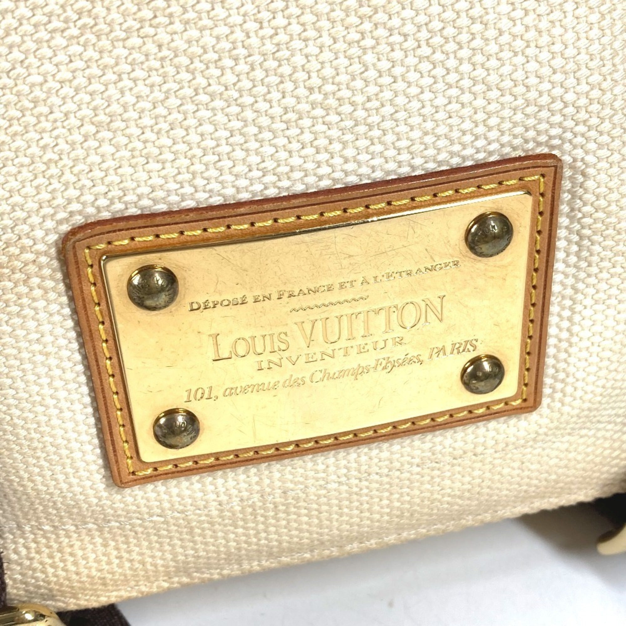 Louis Vuitton Brown Ecru White Canvas Shoulder Bag (Pre-Owned)