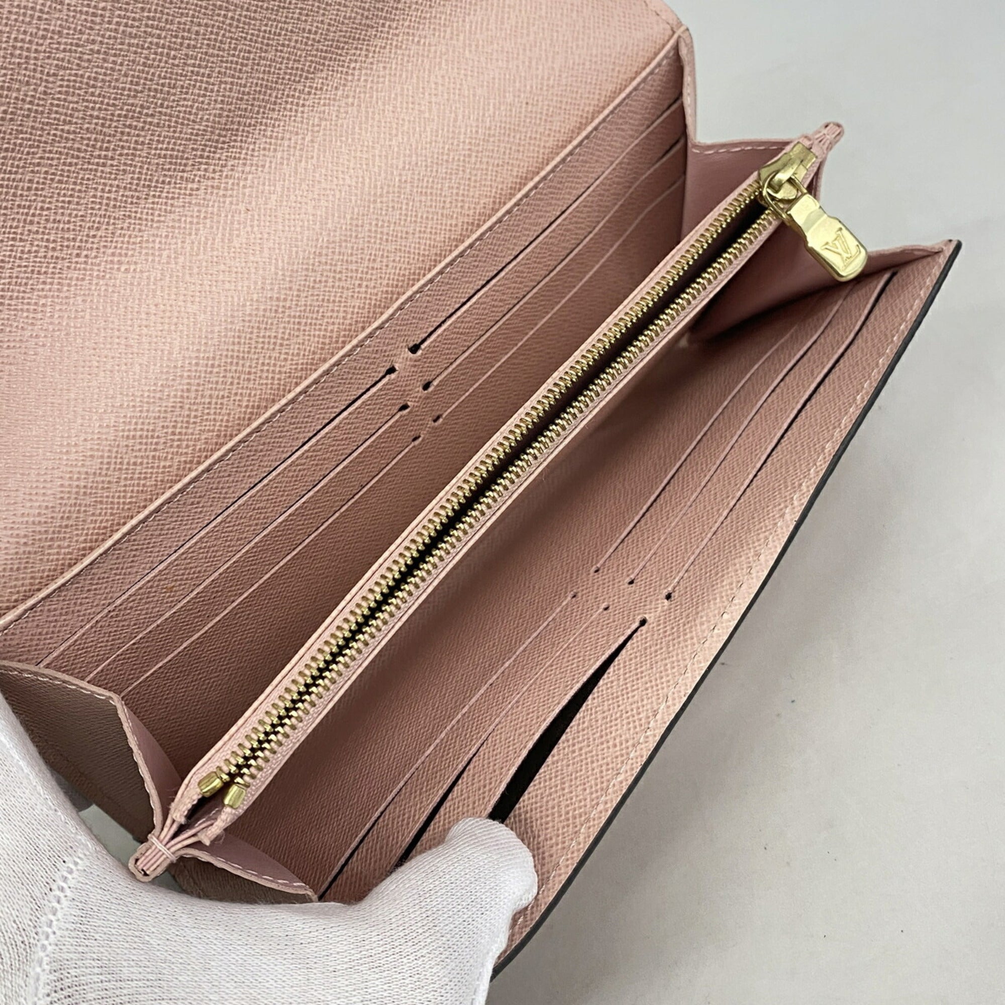 Louis Vuitton Rose Ballerine Long Wallet (Bi-Fold) (Pre-Owned)
