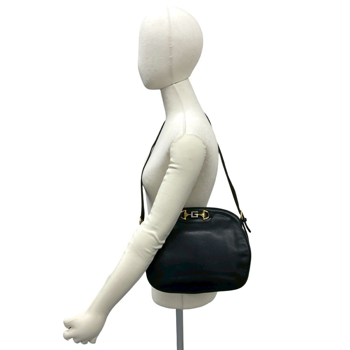 Gucci Black Leather Pochette Shoulder Bag (Pre-Owned)