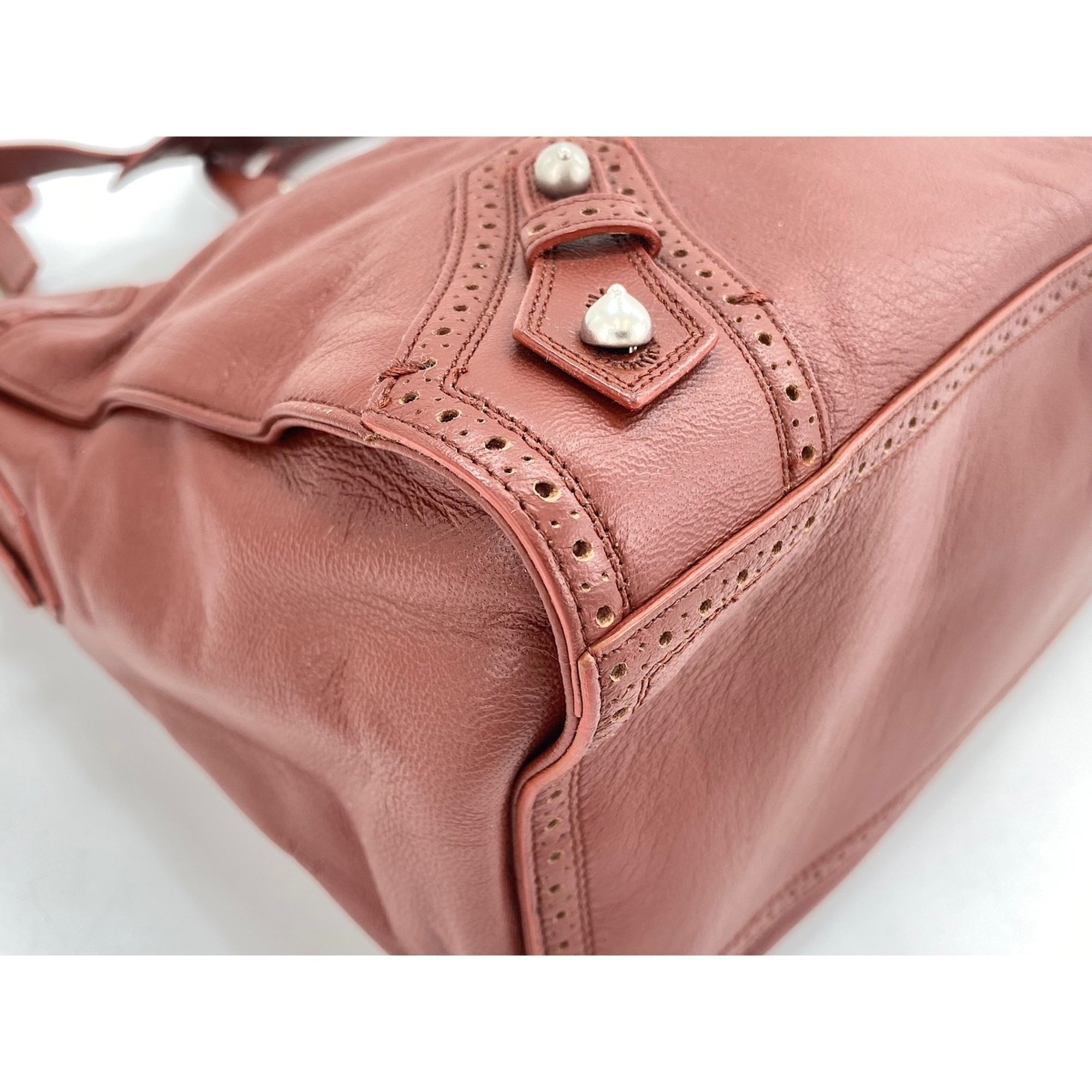 Balenciaga Red Color Shoulder Bag (Pre-Owned)