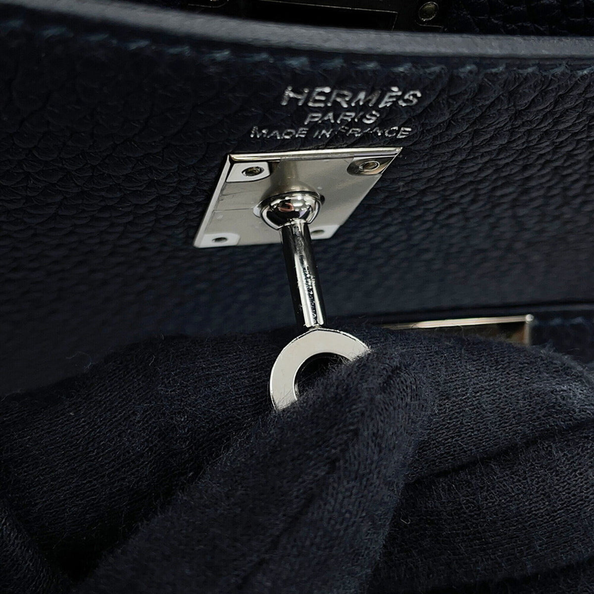 Hermes Black Togo Leather Handbag (Pre-Owned)